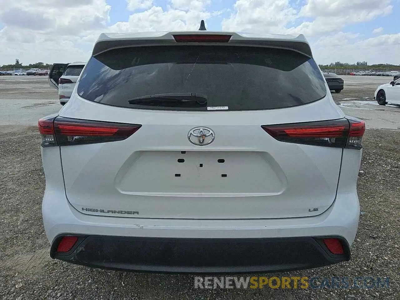 6 Photograph of a damaged car 5TDKDRAH2RS539218 TOYOTA HIGHLANDER 2024