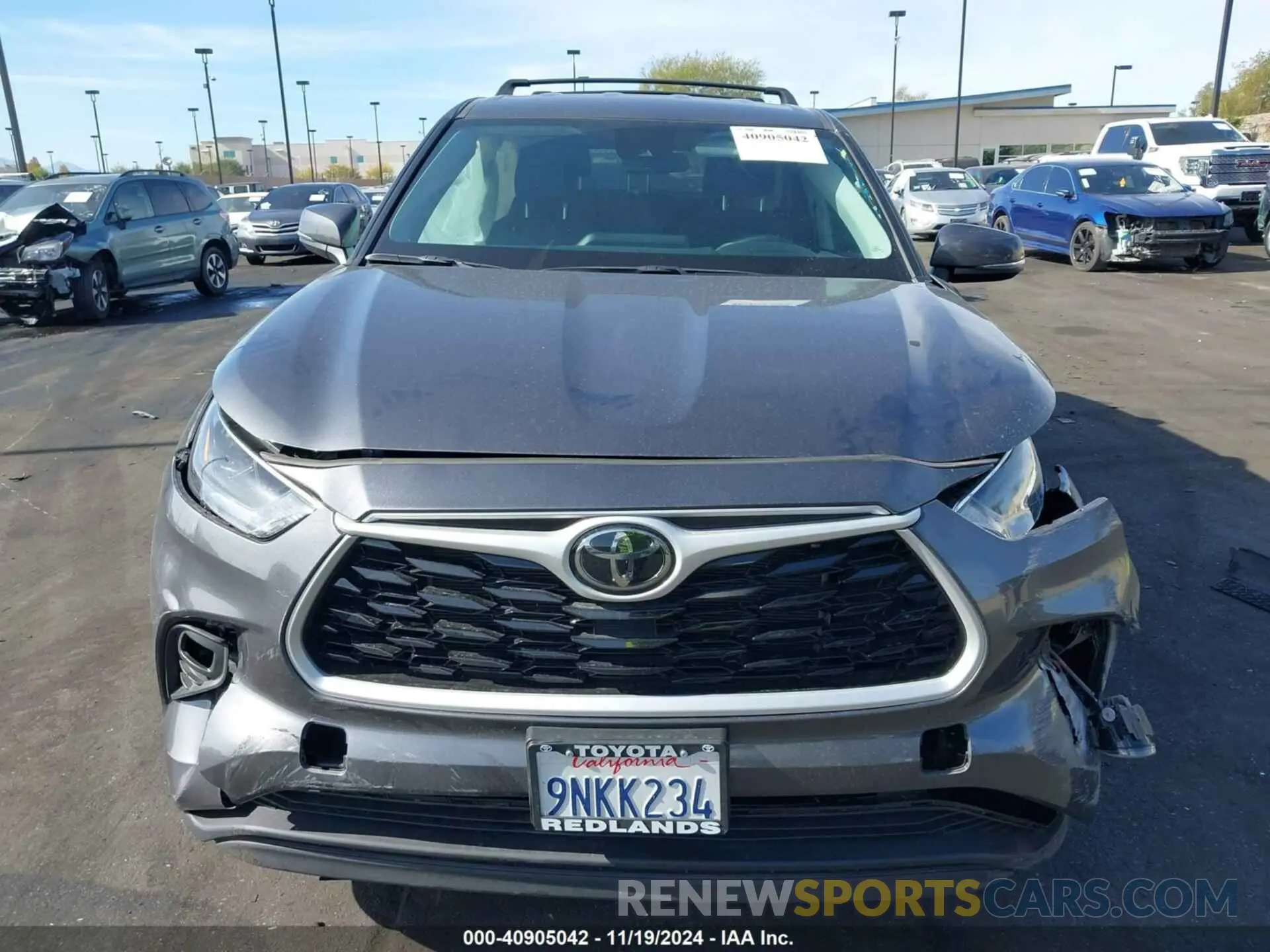 12 Photograph of a damaged car 5TDKDRAH2RS546248 TOYOTA HIGHLANDER 2024