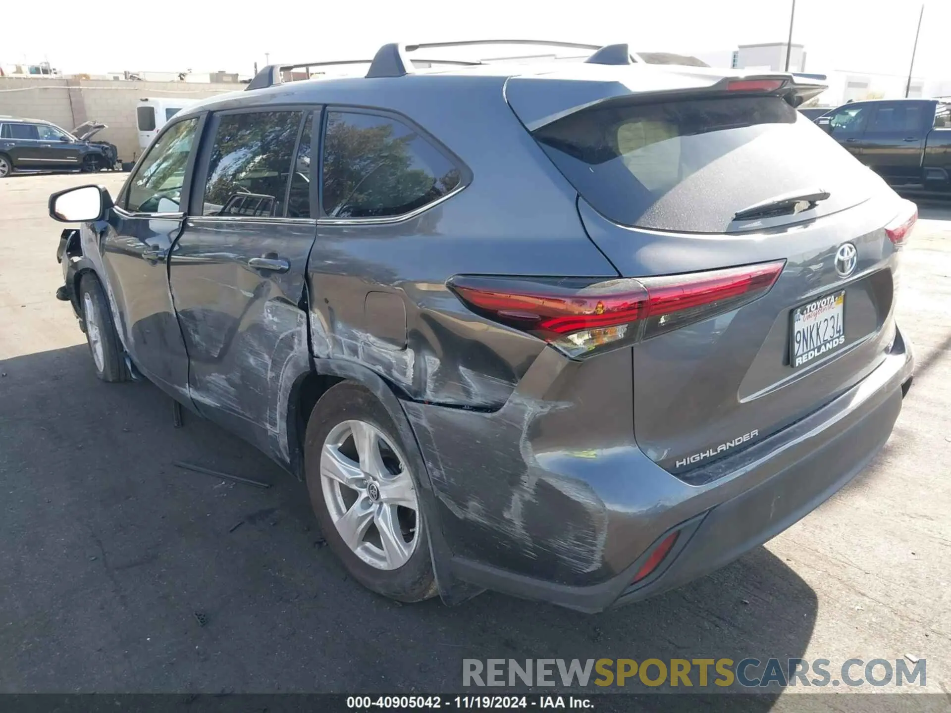 3 Photograph of a damaged car 5TDKDRAH2RS546248 TOYOTA HIGHLANDER 2024