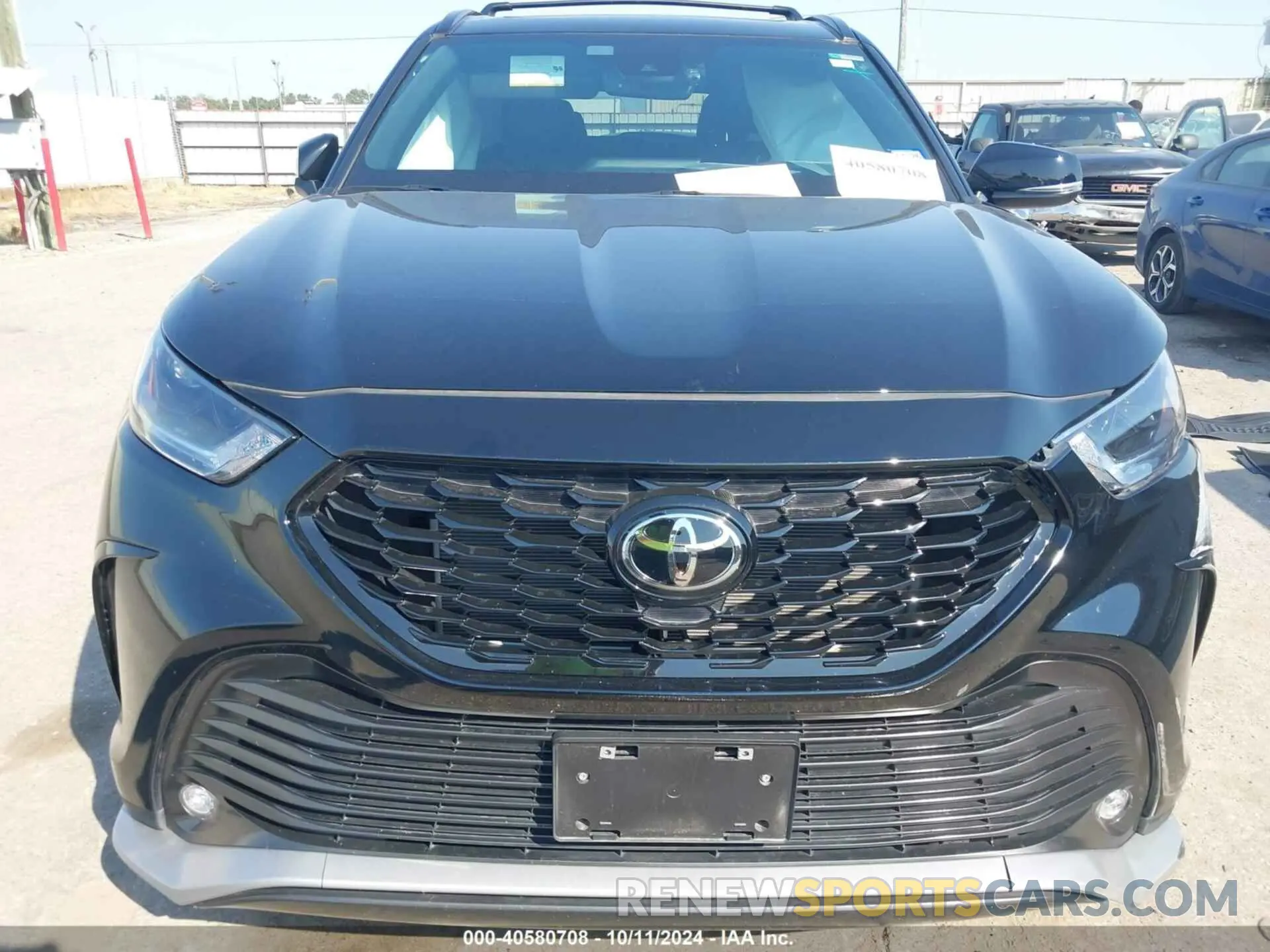 12 Photograph of a damaged car 5TDKDRAH4RS529760 TOYOTA HIGHLANDER 2024