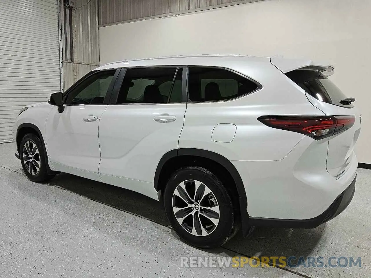 2 Фотография поврежденного автомобиля 5TDKDRAH5RS054524 TOYOTA HIGHLANDER 2024