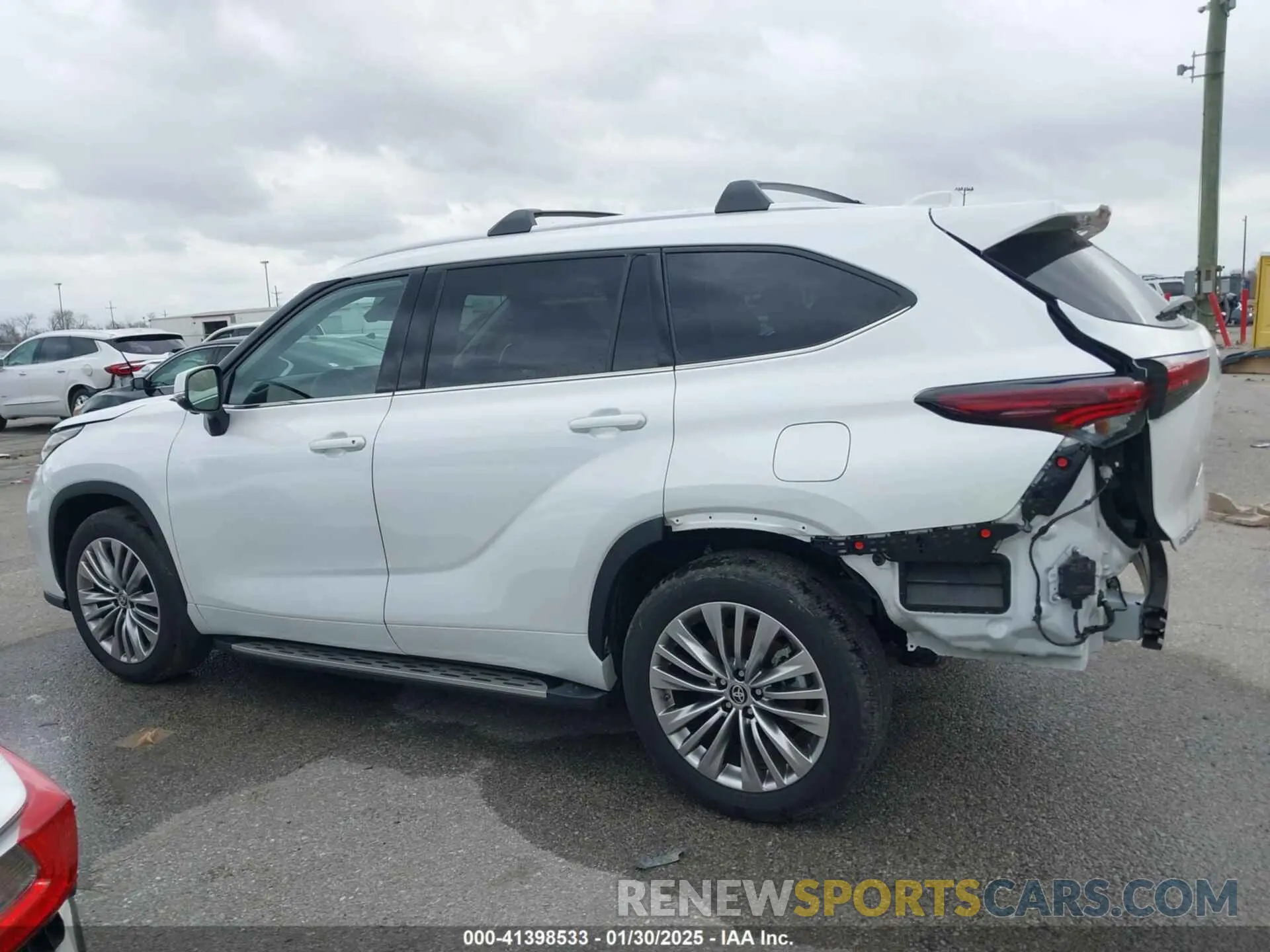 14 Фотография поврежденного автомобиля 5TDKDRAH6RS549413 TOYOTA HIGHLANDER 2024