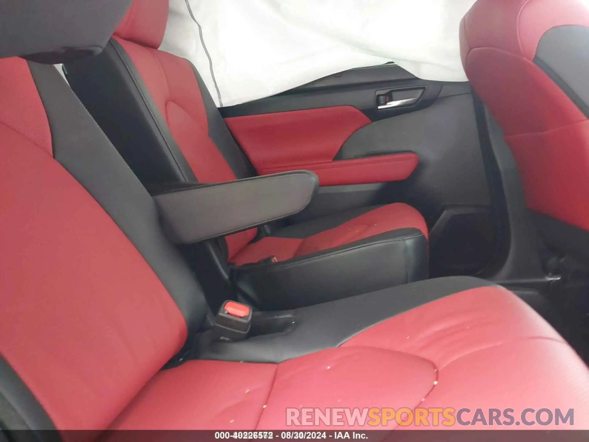 8 Фотография поврежденного автомобиля 5TDKDRAH7RS532572 TOYOTA HIGHLANDER 2024