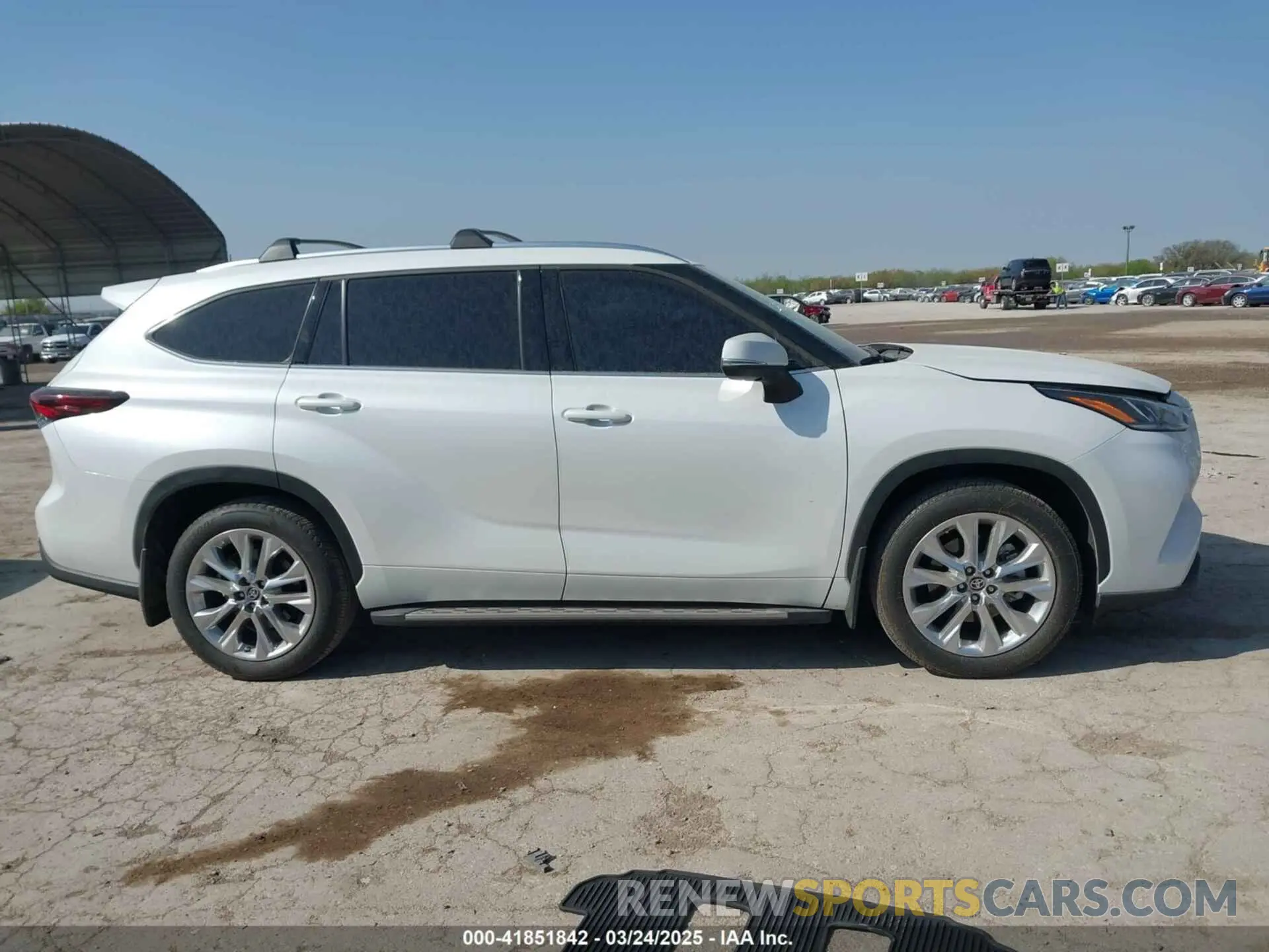 13 Фотография поврежденного автомобиля 5TDKDRAHXRS534302 TOYOTA HIGHLANDER 2024