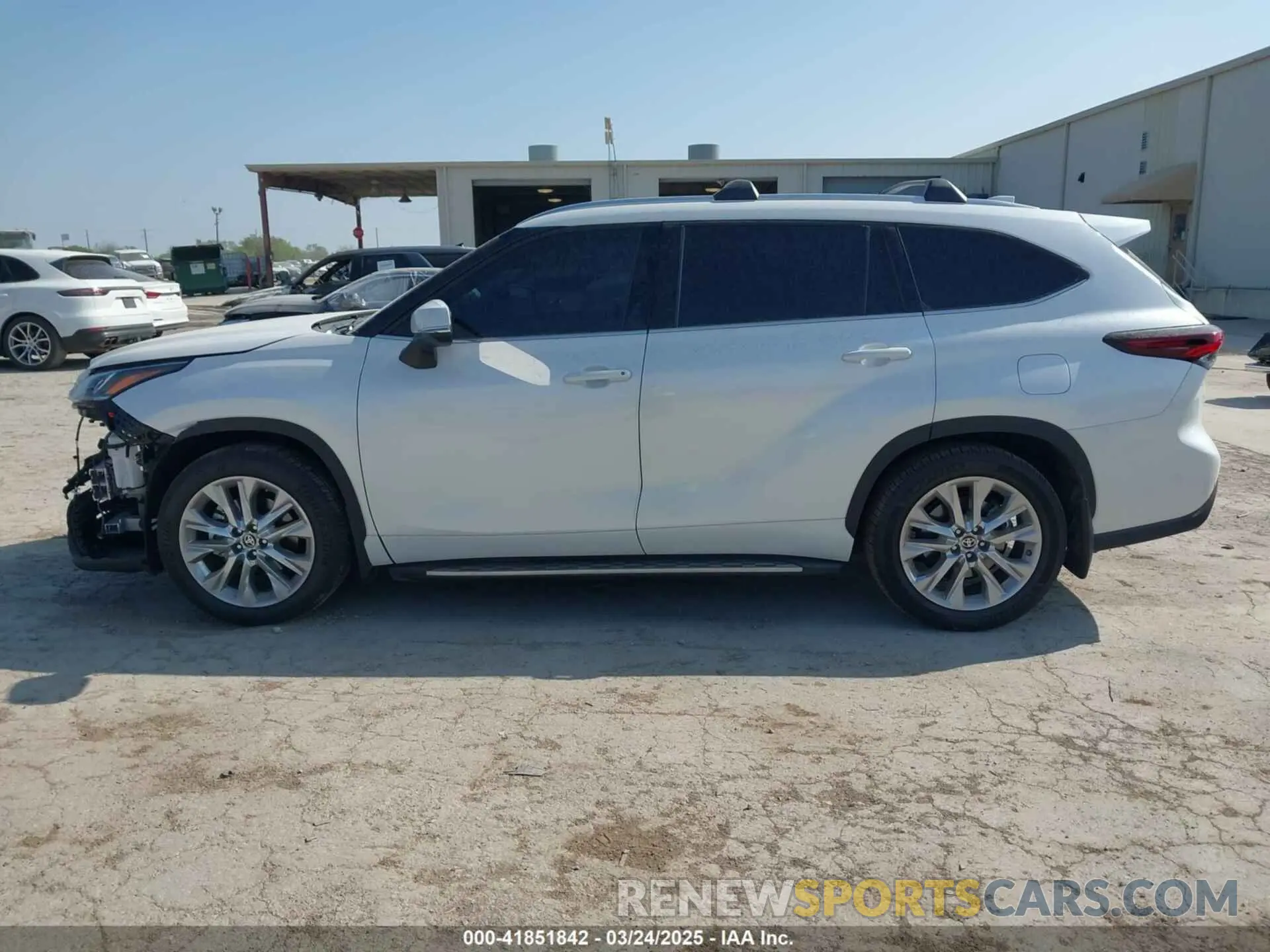 14 Фотография поврежденного автомобиля 5TDKDRAHXRS534302 TOYOTA HIGHLANDER 2024