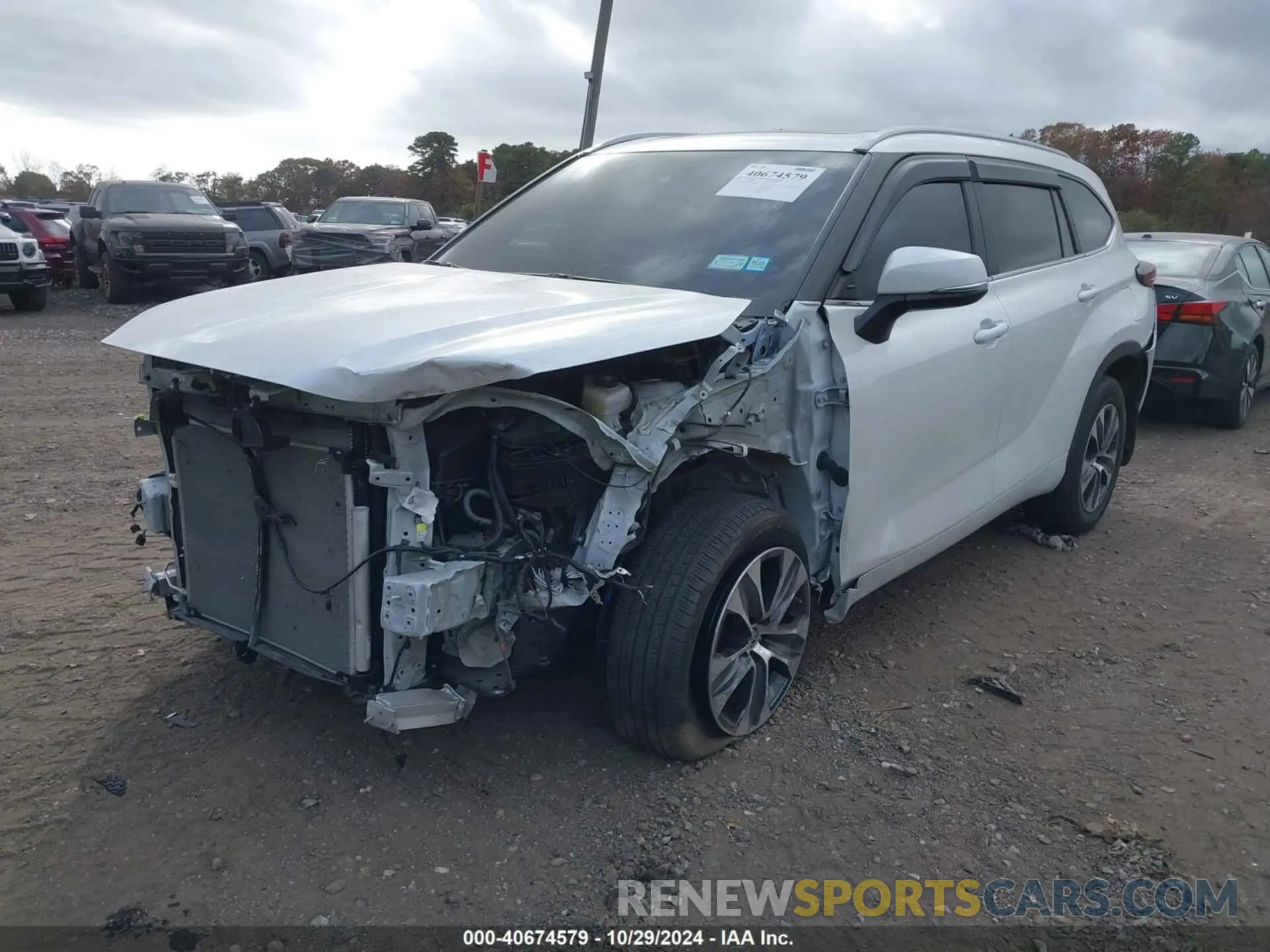 2 Фотография поврежденного автомобиля 5TDKDRBH0RS545971 TOYOTA HIGHLANDER 2024