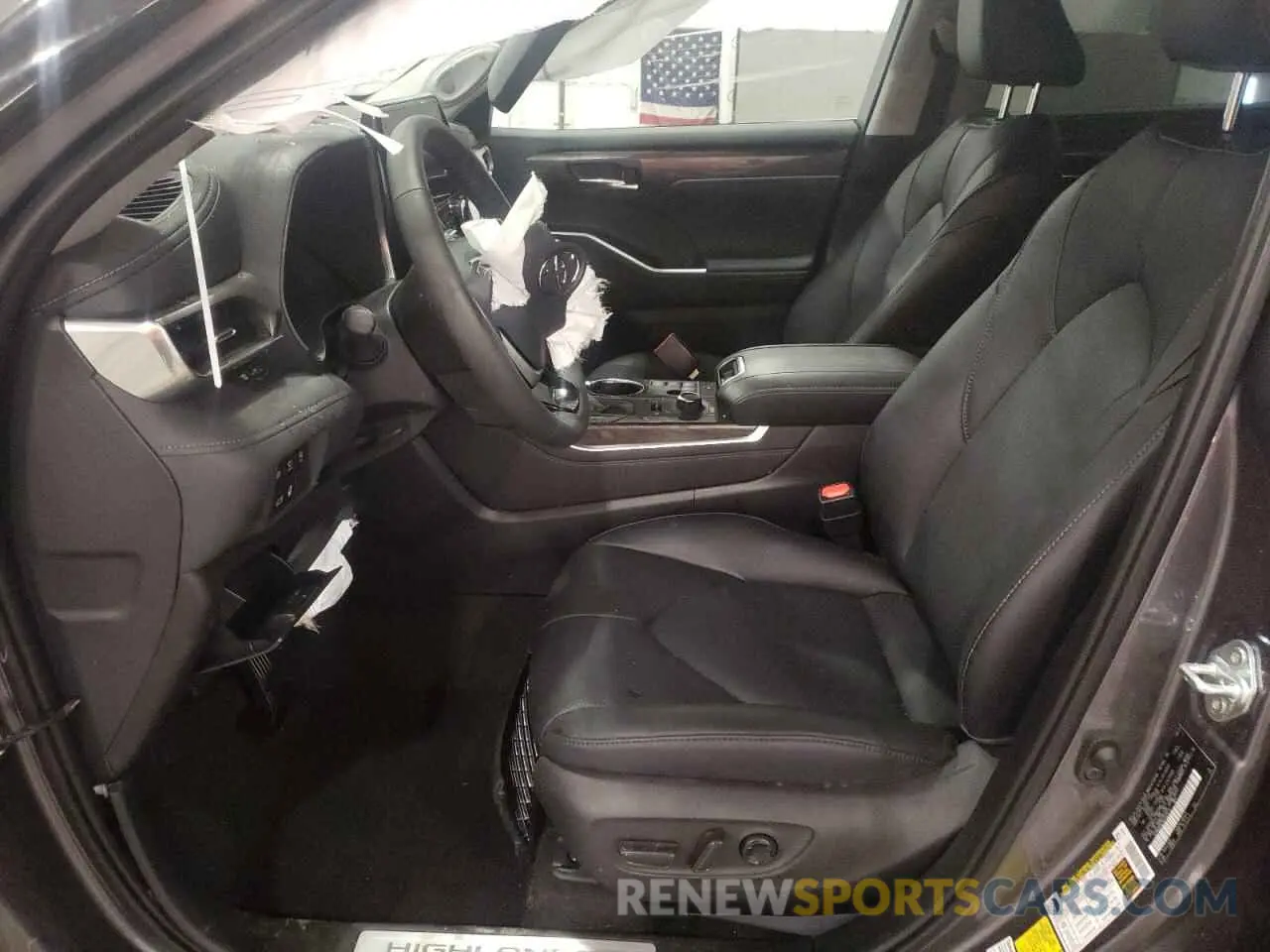 7 Photograph of a damaged car 5TDKDRBH1RS552413 TOYOTA HIGHLANDER 2024