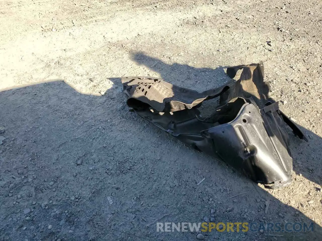 13 Photograph of a damaged car 5TDKDRBH1RS569096 TOYOTA HIGHLANDER 2024