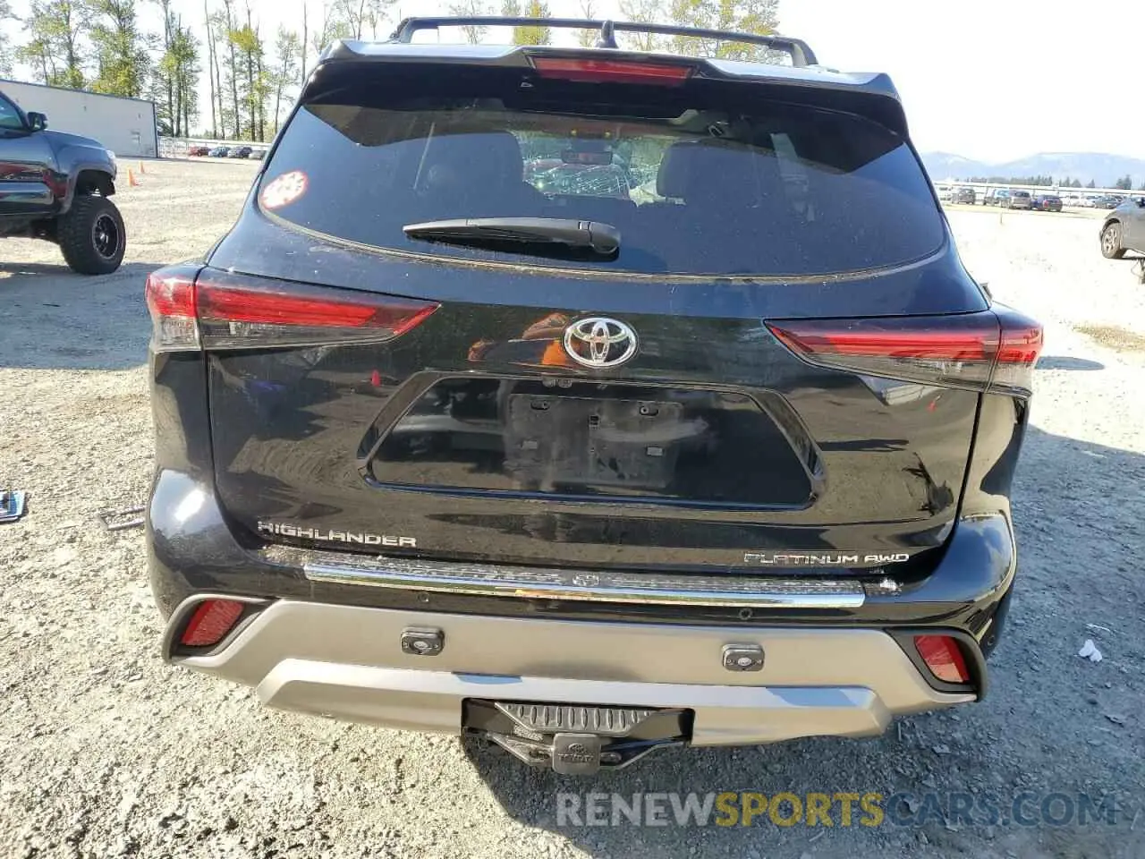 6 Photograph of a damaged car 5TDKDRBH1RS569096 TOYOTA HIGHLANDER 2024