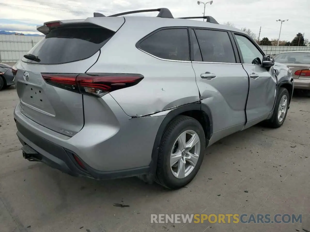 3 Photograph of a damaged car 5TDKDRBH2RS553392 TOYOTA HIGHLANDER 2024