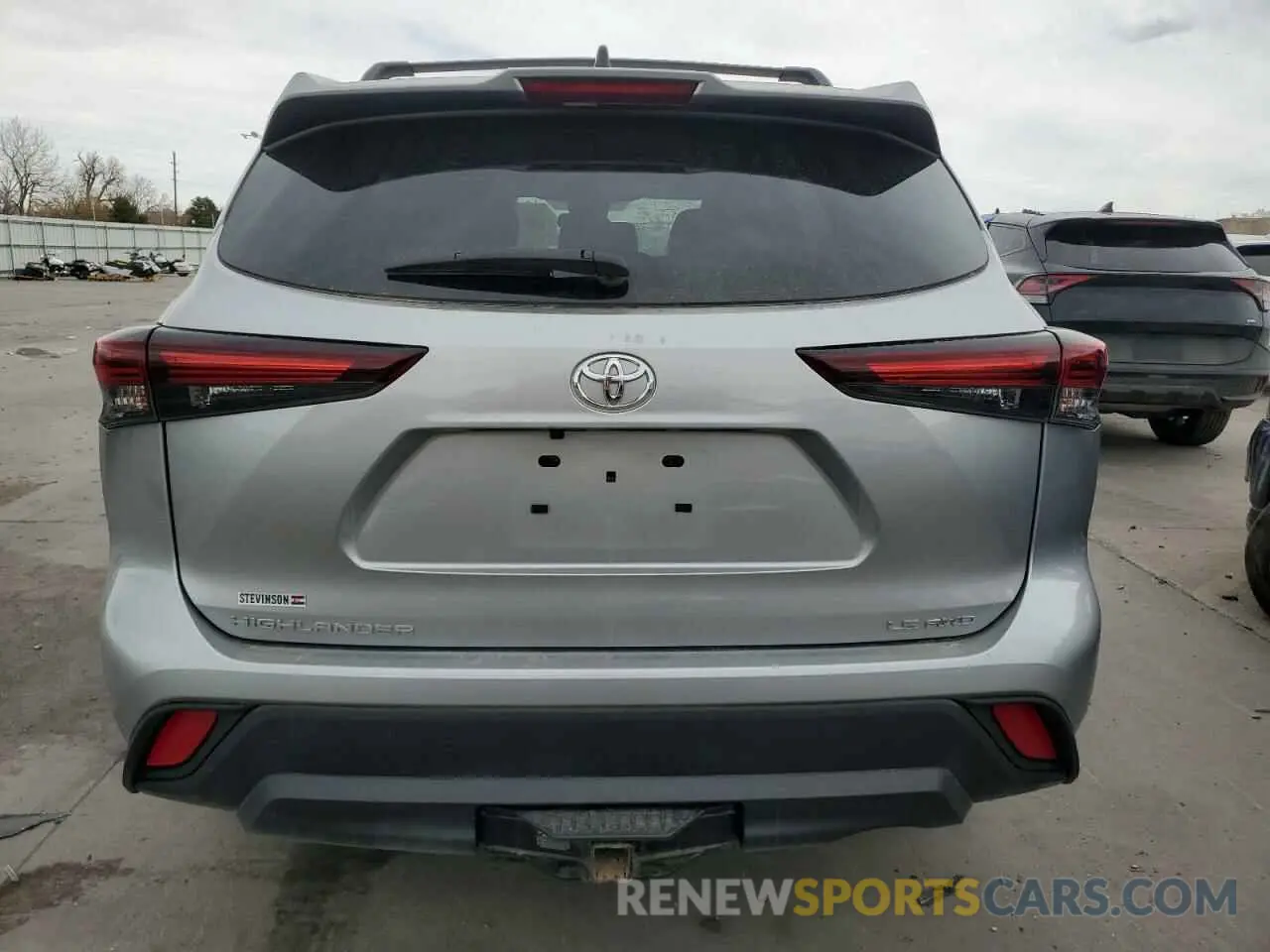 6 Photograph of a damaged car 5TDKDRBH2RS553392 TOYOTA HIGHLANDER 2024
