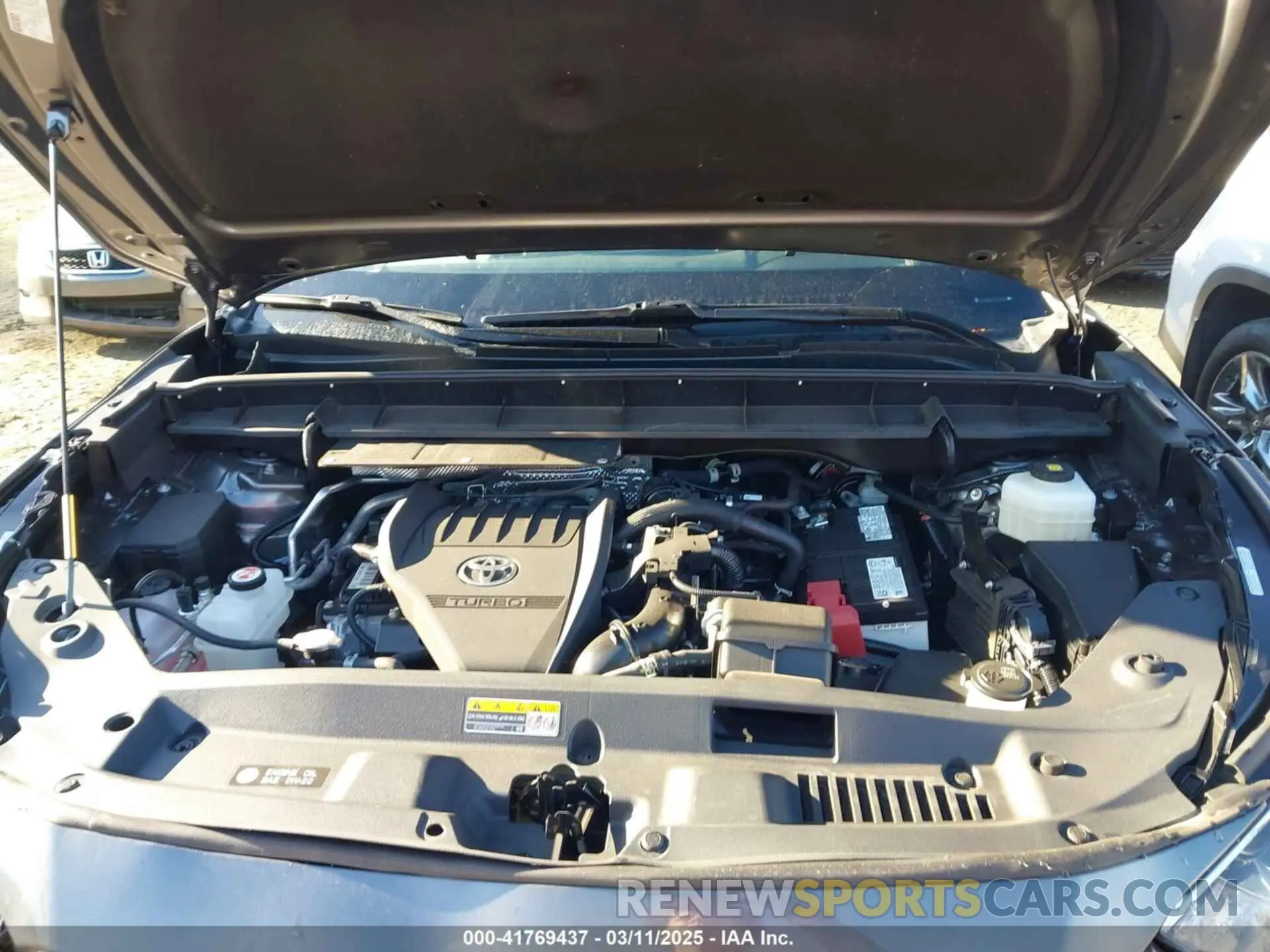 10 Photograph of a damaged car 5TDKDRBH3RS531823 TOYOTA HIGHLANDER 2024