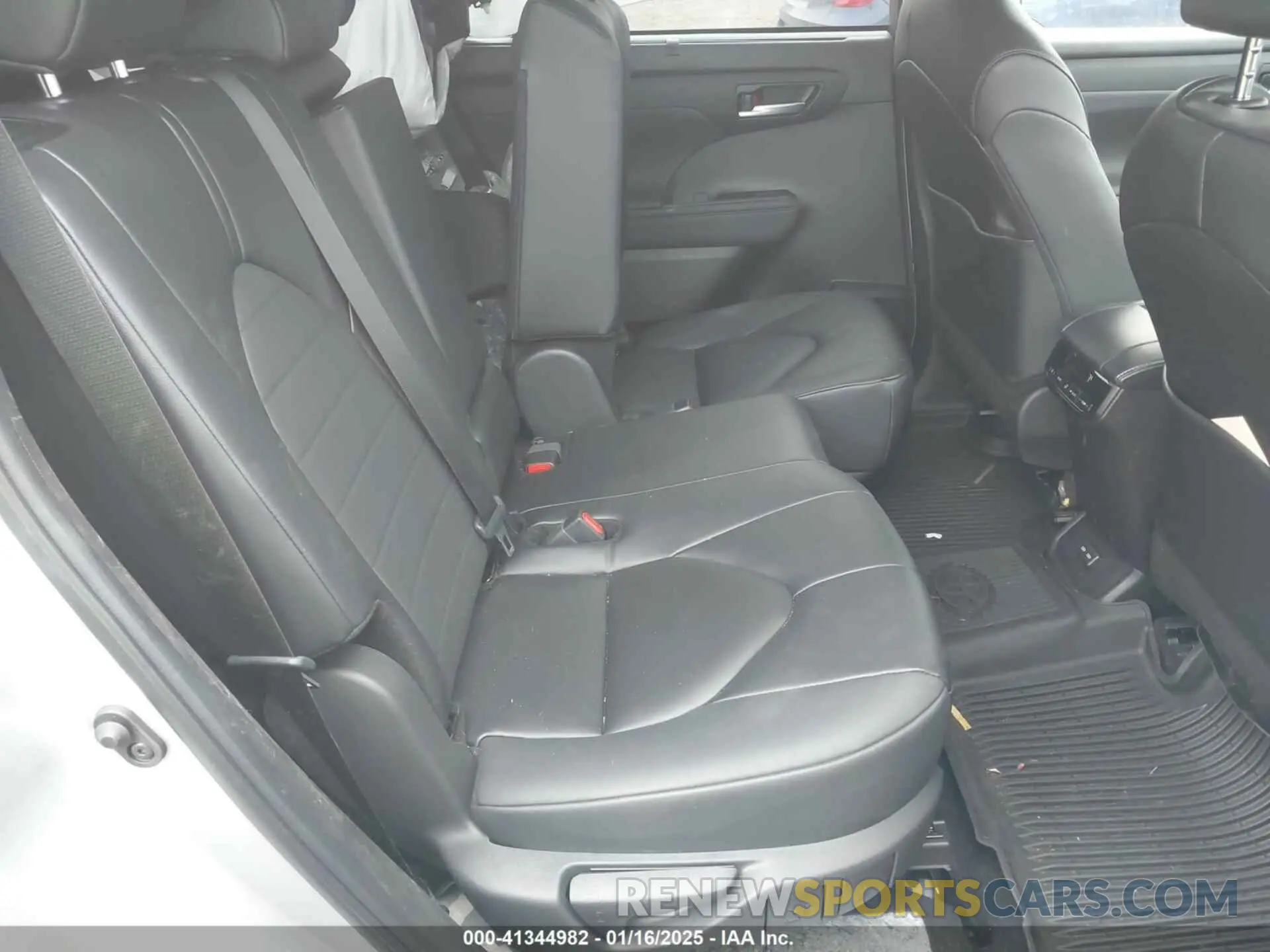 8 Фотография поврежденного автомобиля 5TDKDRBH3RS532227 TOYOTA HIGHLANDER 2024