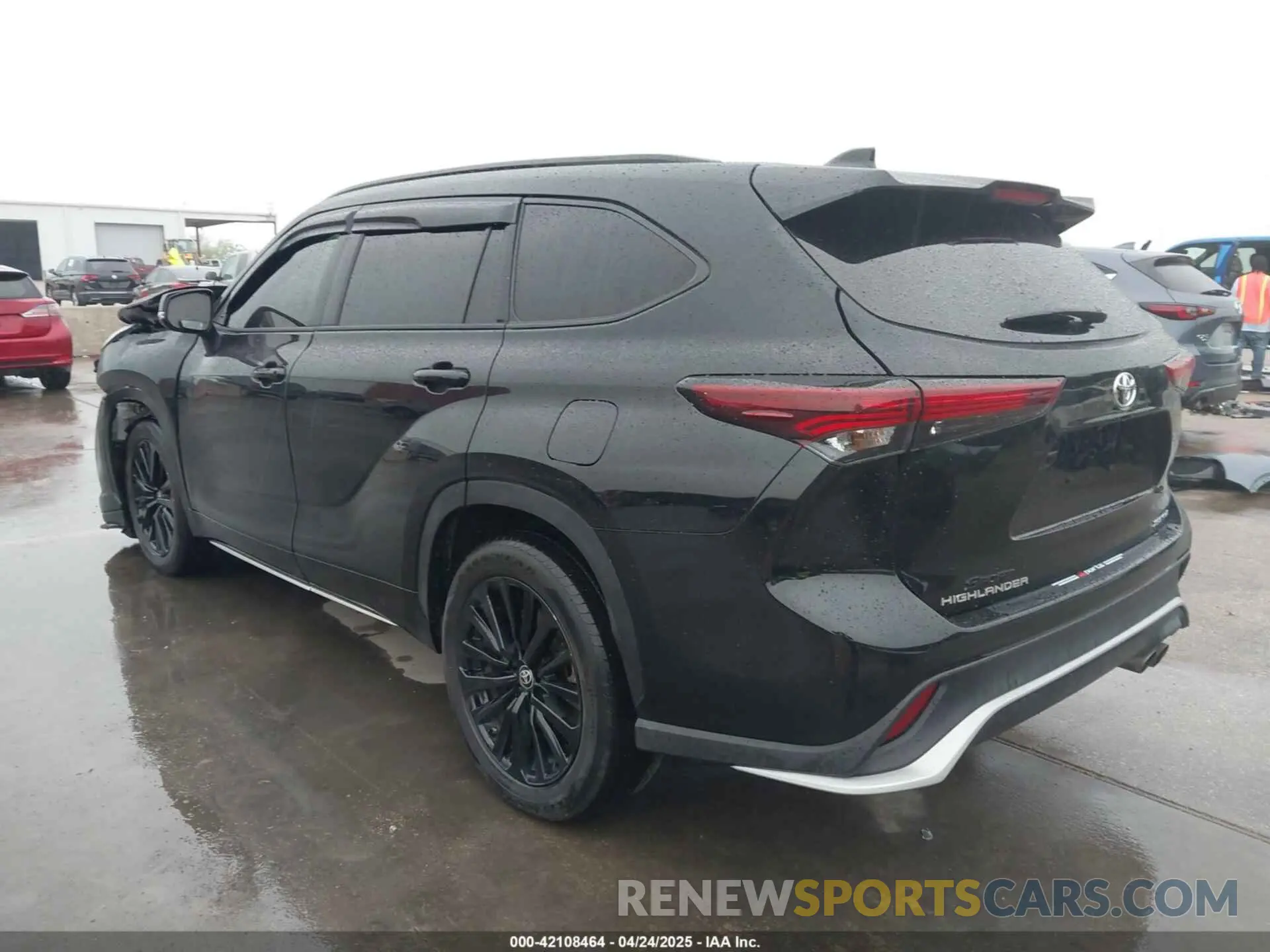 3 Photograph of a damaged car 5TDKDRBH3RS537184 TOYOTA HIGHLANDER 2024