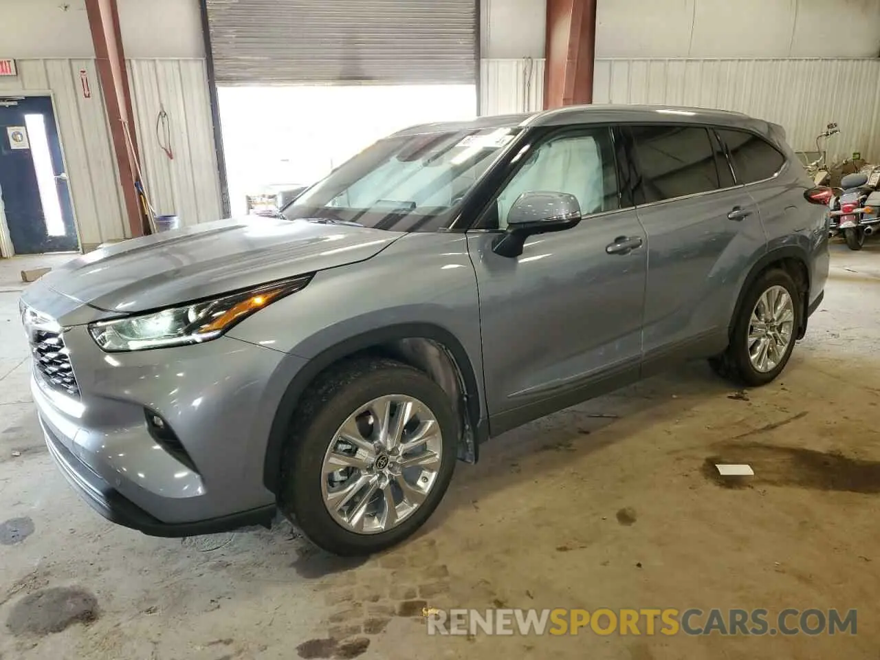 1 Photograph of a damaged car 5TDKDRBH4RS532012 TOYOTA HIGHLANDER 2024