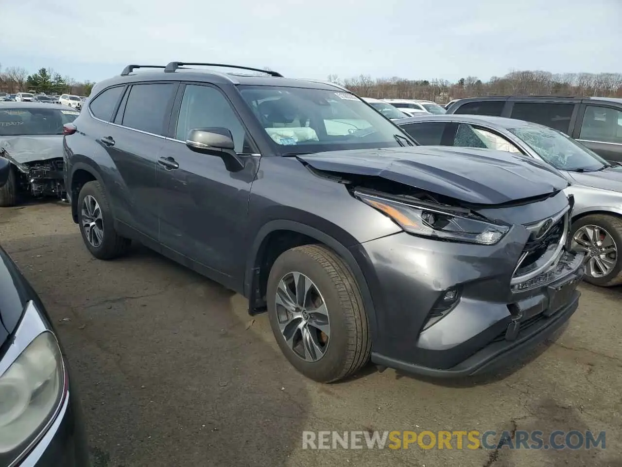 4 Photograph of a damaged car 5TDKDRBH5RS545156 TOYOTA HIGHLANDER 2024