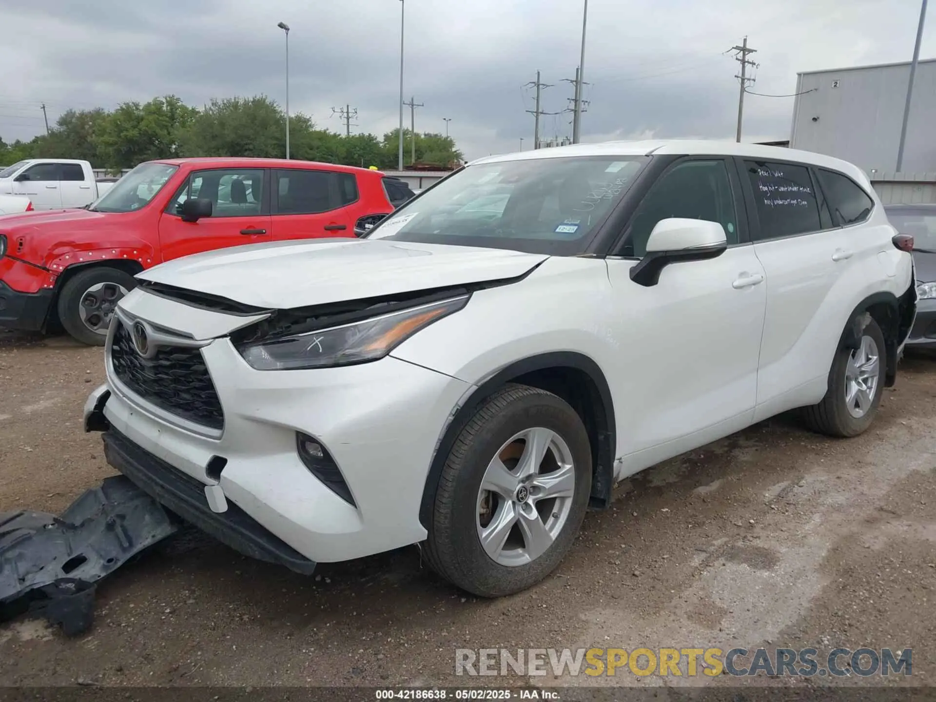 2 Photograph of a damaged car 5TDKDRBH6RS536028 TOYOTA HIGHLANDER 2024