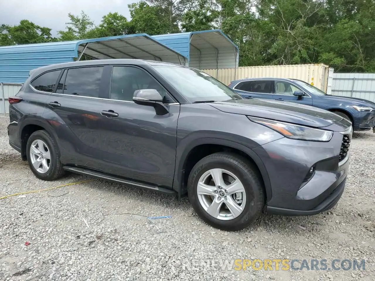 4 Photograph of a damaged car 5TDKDRBH6RS552231 TOYOTA HIGHLANDER 2024