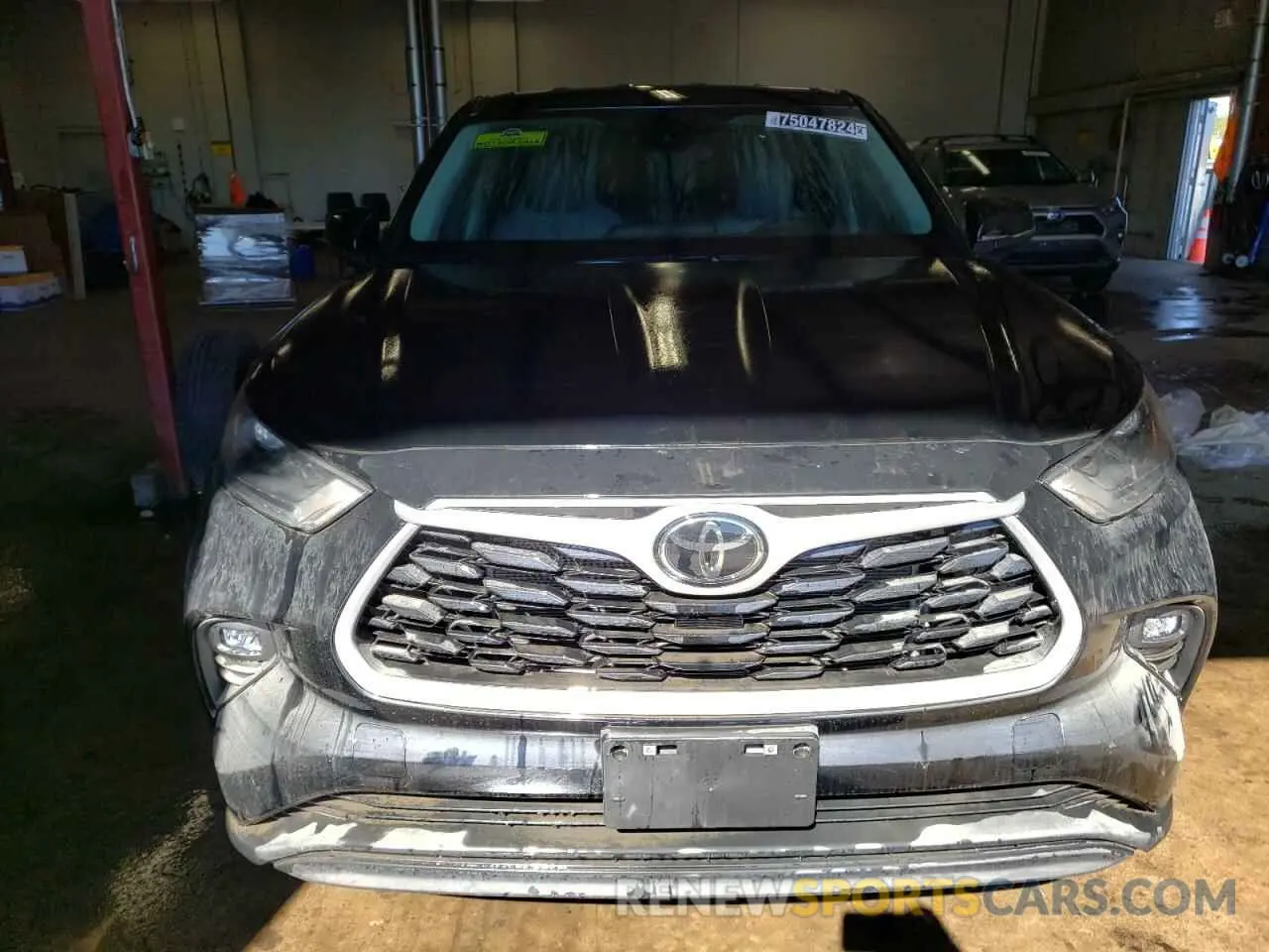 5 Photograph of a damaged car 5TDKDRBH6RS564525 TOYOTA HIGHLANDER 2024