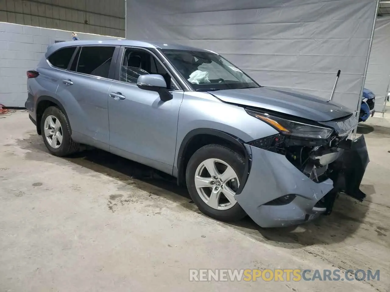 4 Photograph of a damaged car 5TDKDRBH8RS567958 TOYOTA HIGHLANDER 2024