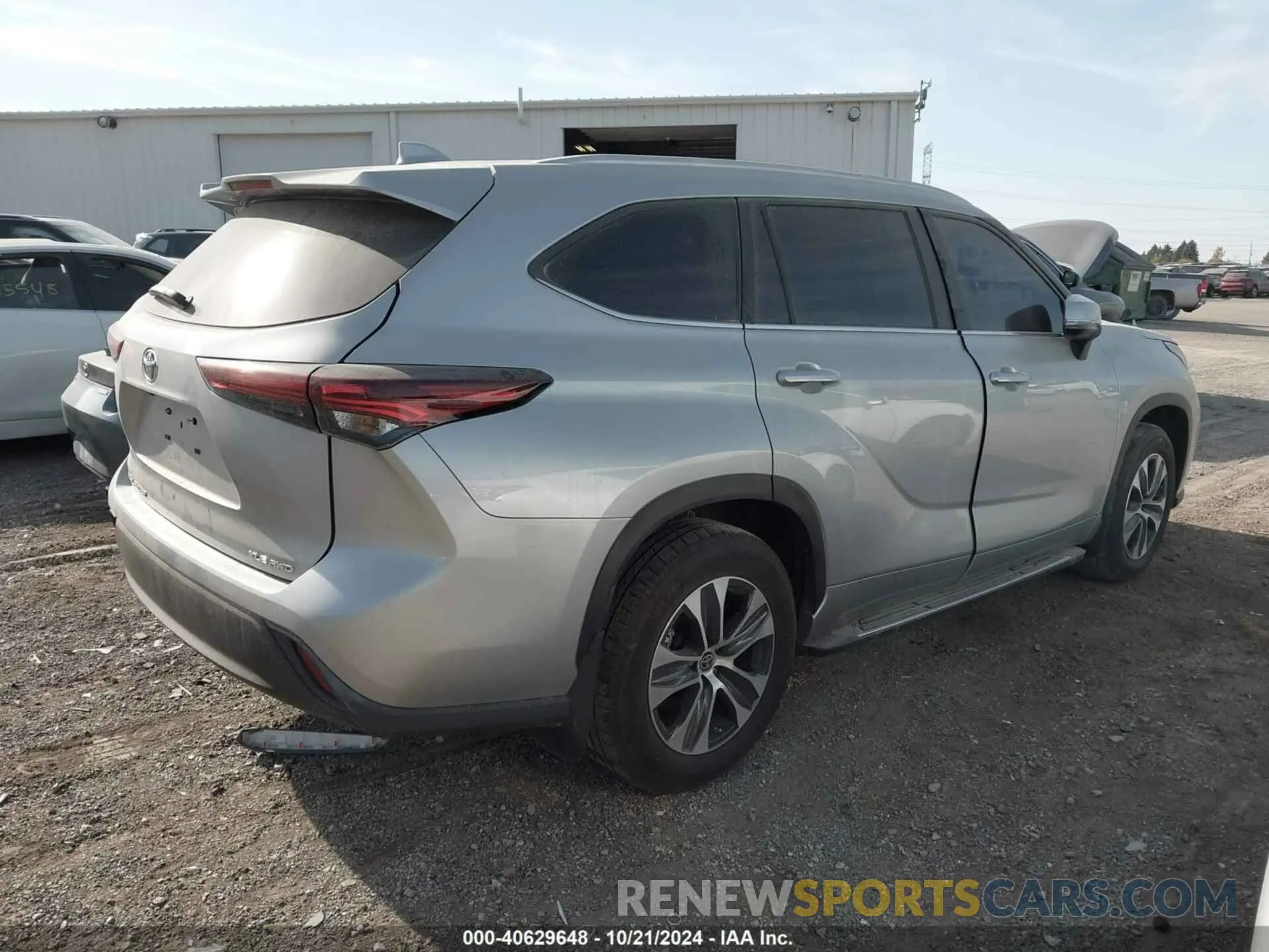 13 Photograph of a damaged car 5TDKDRBHXRS529292 TOYOTA HIGHLANDER 2024