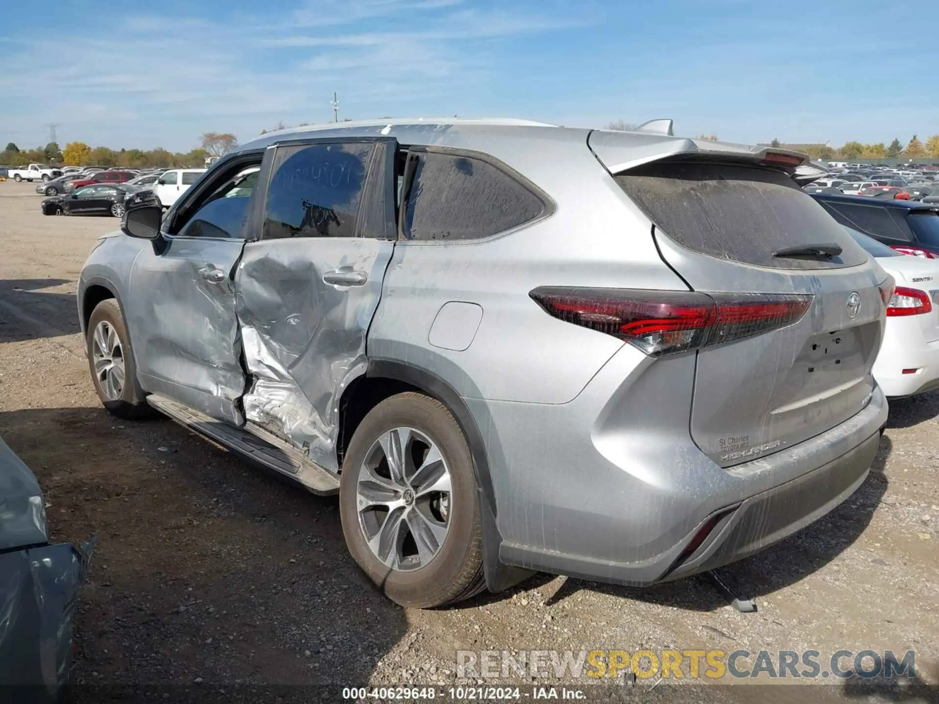 14 Photograph of a damaged car 5TDKDRBHXRS529292 TOYOTA HIGHLANDER 2024