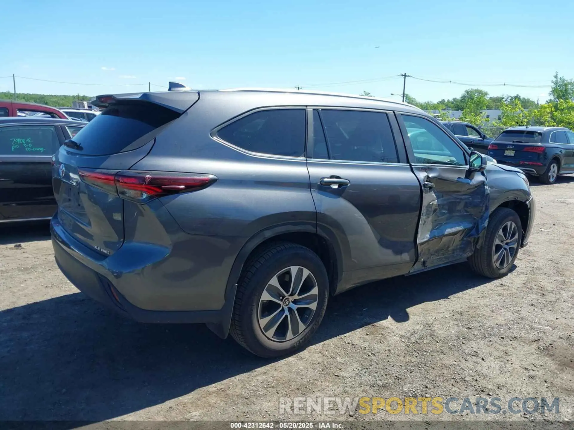 4 Фотография поврежденного автомобиля 5TDKDRBHXRS531947 TOYOTA HIGHLANDER 2024