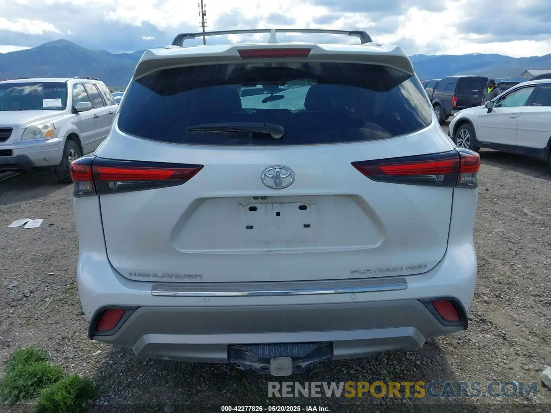 16 Фотография поврежденного автомобиля 5TDKDRBHXRS572904 TOYOTA HIGHLANDER 2024