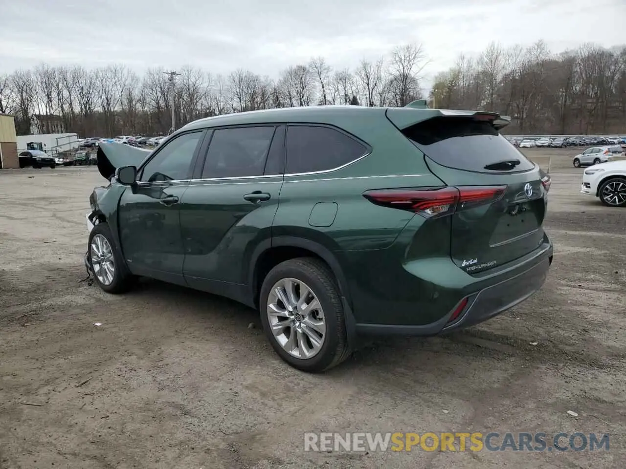 2 Photograph of a damaged car 5TDXBRCH8RS620541 TOYOTA HIGHLANDER 2024