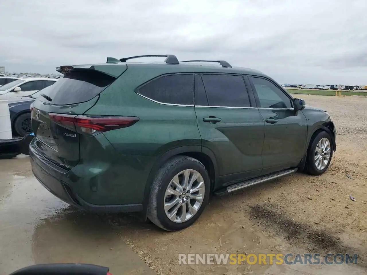 3 Фотография поврежденного автомобиля 5TDYARAH5RS536980 TOYOTA HIGHLANDER 2024