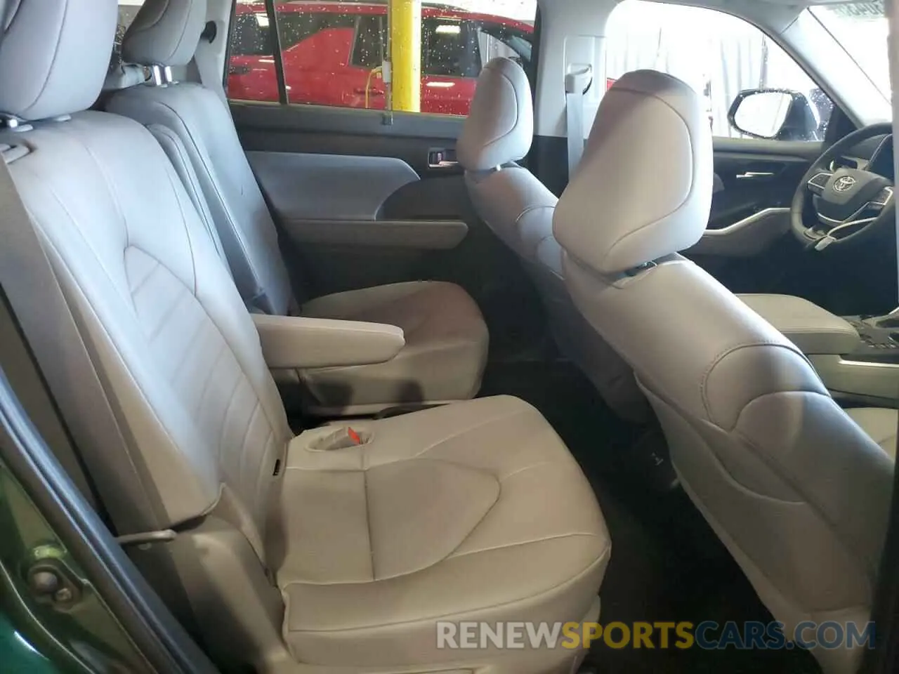 11 Фотография поврежденного автомобиля 5TDKDRBH0SS580984 TOYOTA HIGHLANDER 2025