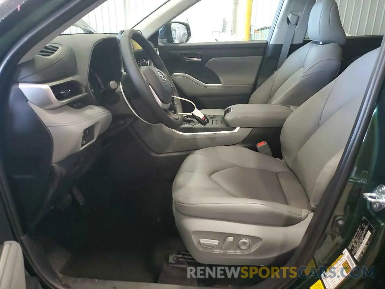 7 Фотография поврежденного автомобиля 5TDKDRBH0SS580984 TOYOTA HIGHLANDER 2025