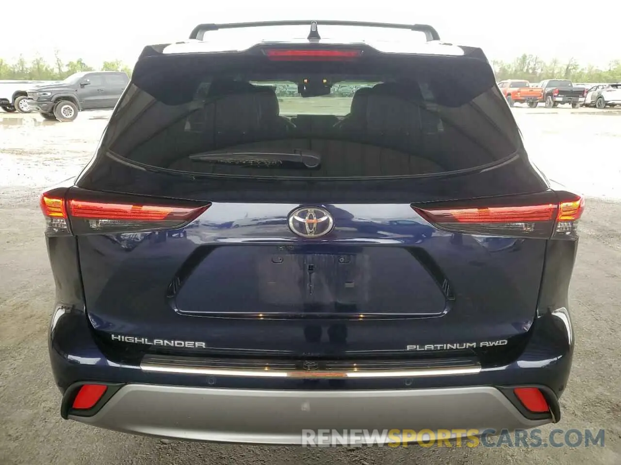6 Photograph of a damaged car 5TDKDRBH4SS575755 TOYOTA HIGHLANDER 2025