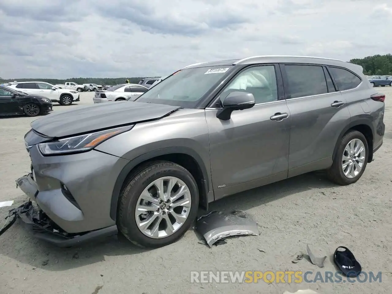 1 Photograph of a damaged car 5TDXBRCH0SS668024 TOYOTA HIGHLANDER 2025