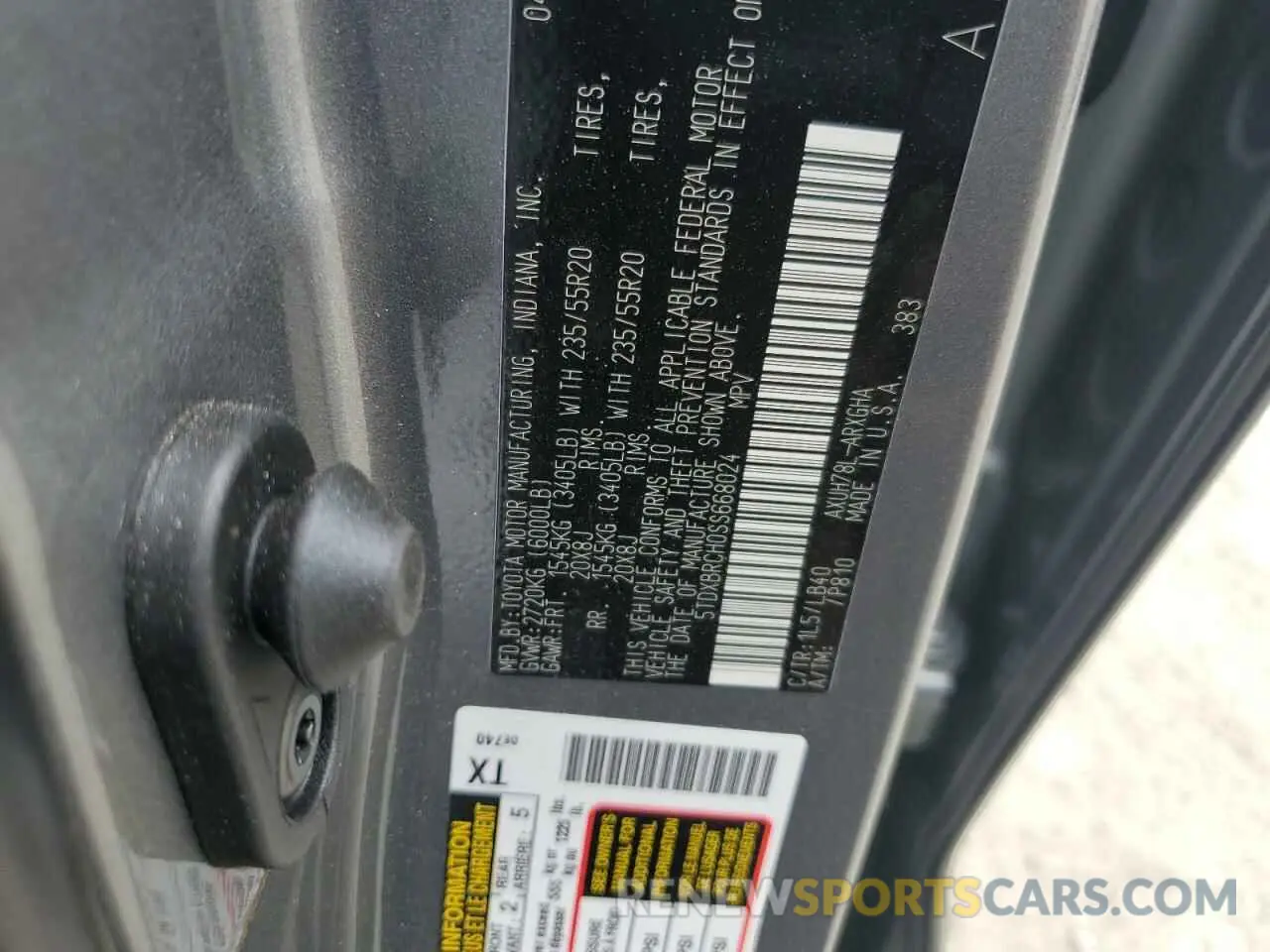 12 Photograph of a damaged car 5TDXBRCH0SS668024 TOYOTA HIGHLANDER 2025