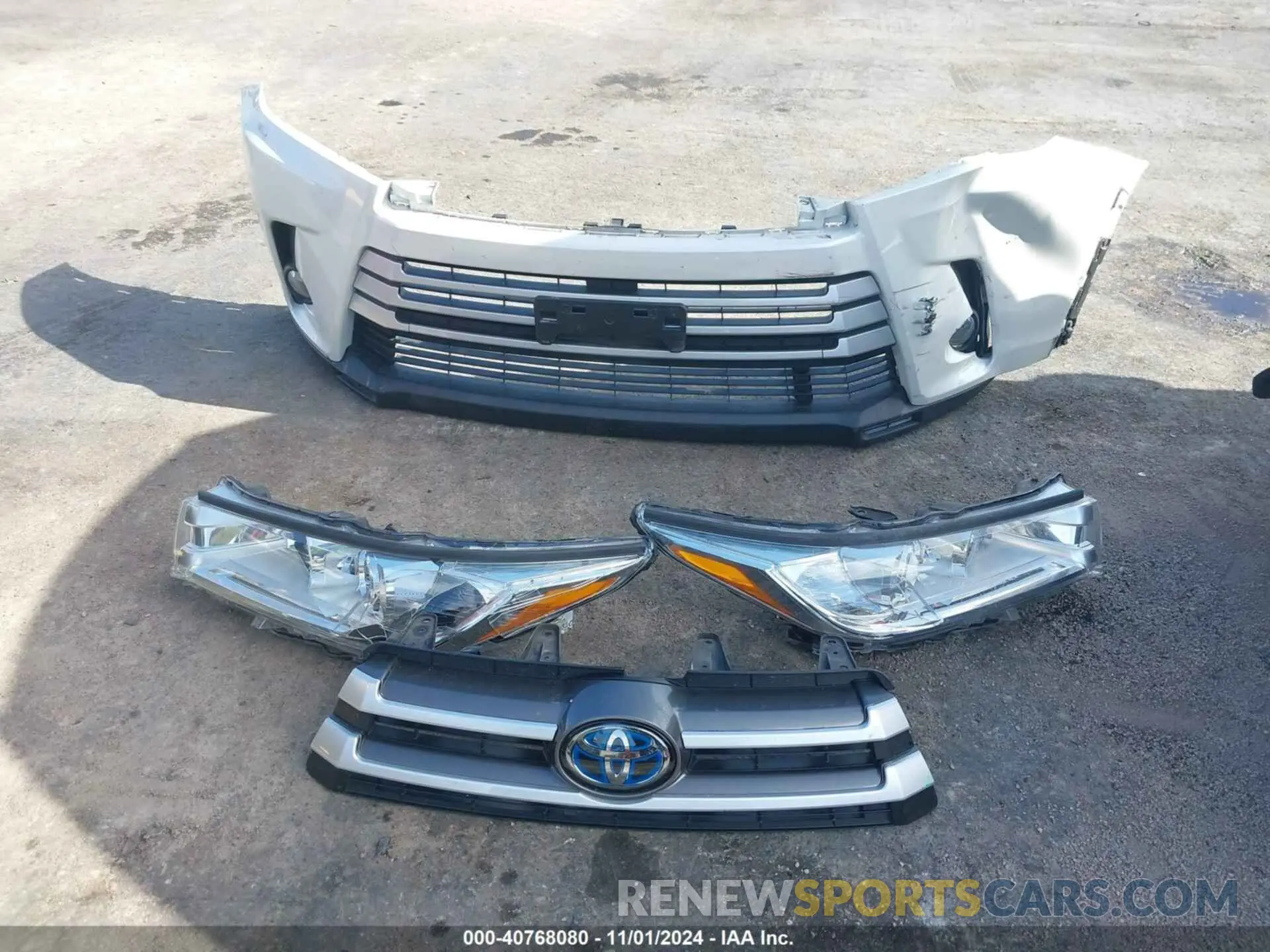 12 Photograph of a damaged car 5TDJGRFH7KS061928 TOYOTA HIGHLANDER HYBRID 2019