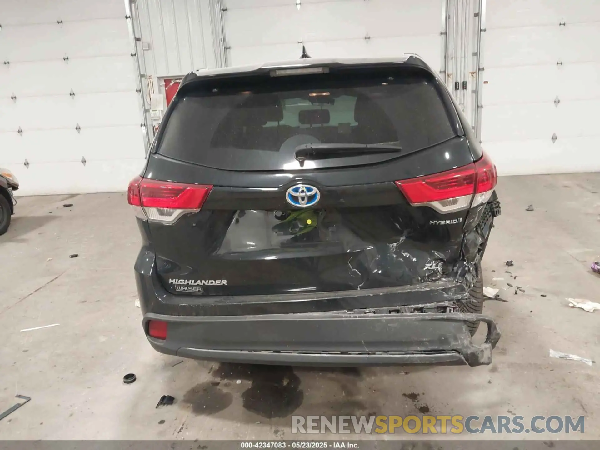 16 Photograph of a damaged car 5TDJGRFH7KS078437 TOYOTA HIGHLANDER HYBRID 2019