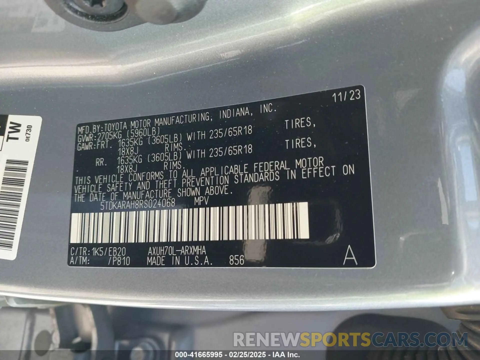 9 Photograph of a damaged car 5TDKARAH8RS024068 TOYOTA HIGHLANDER HYBRID 2024