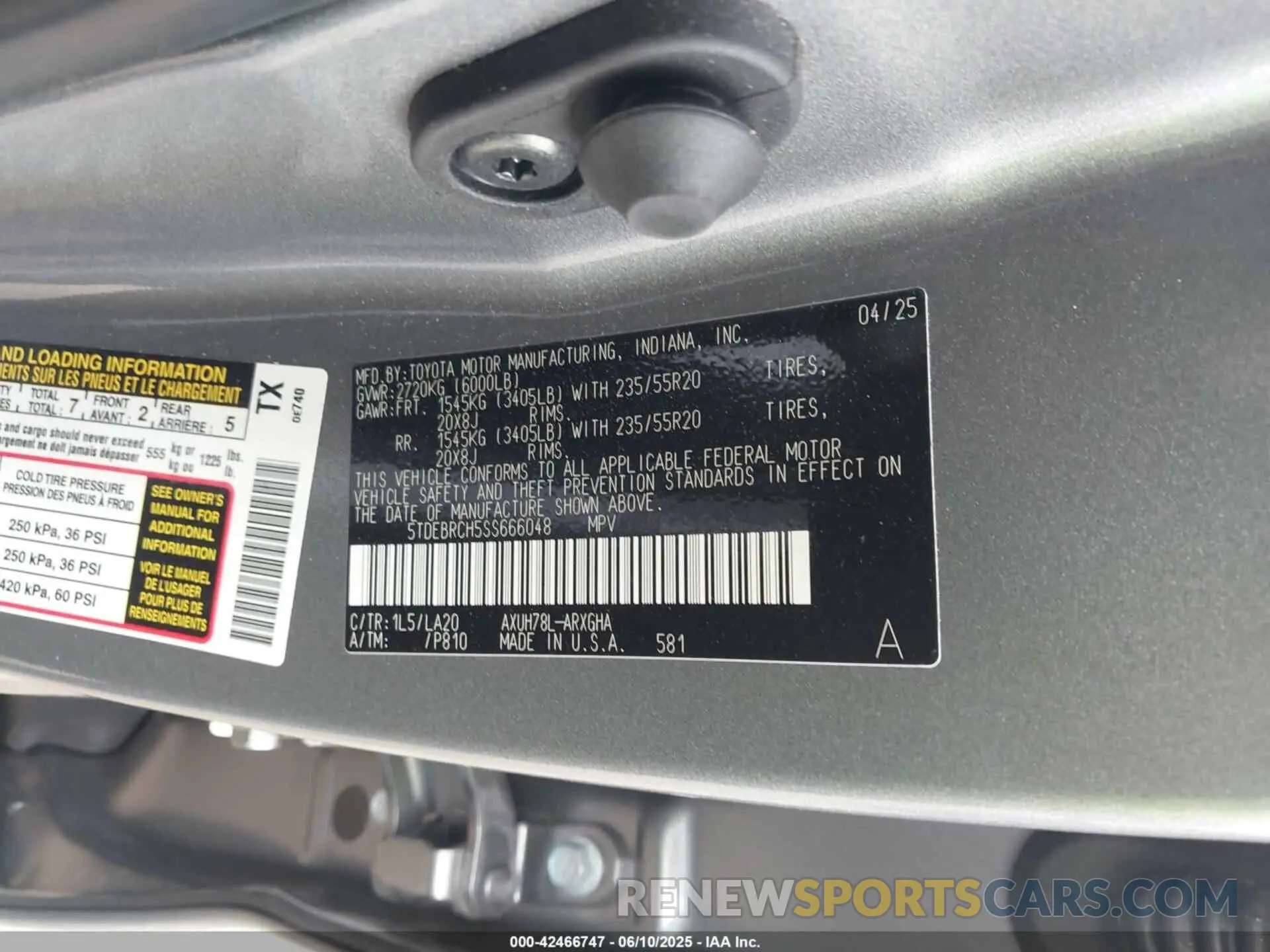 9 Photograph of a damaged car 5TDEBRCH5SS666048 TOYOTA HIGHLANDER HYBRID 2025