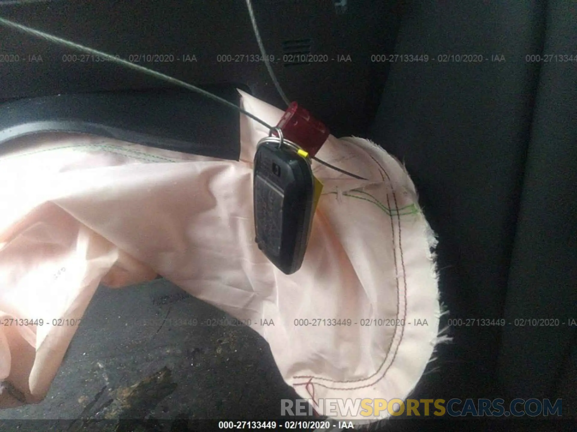 11 Photograph of a damaged car JTMCY7AJ4K4083174 TOYOTA LAND CRUISER 2019