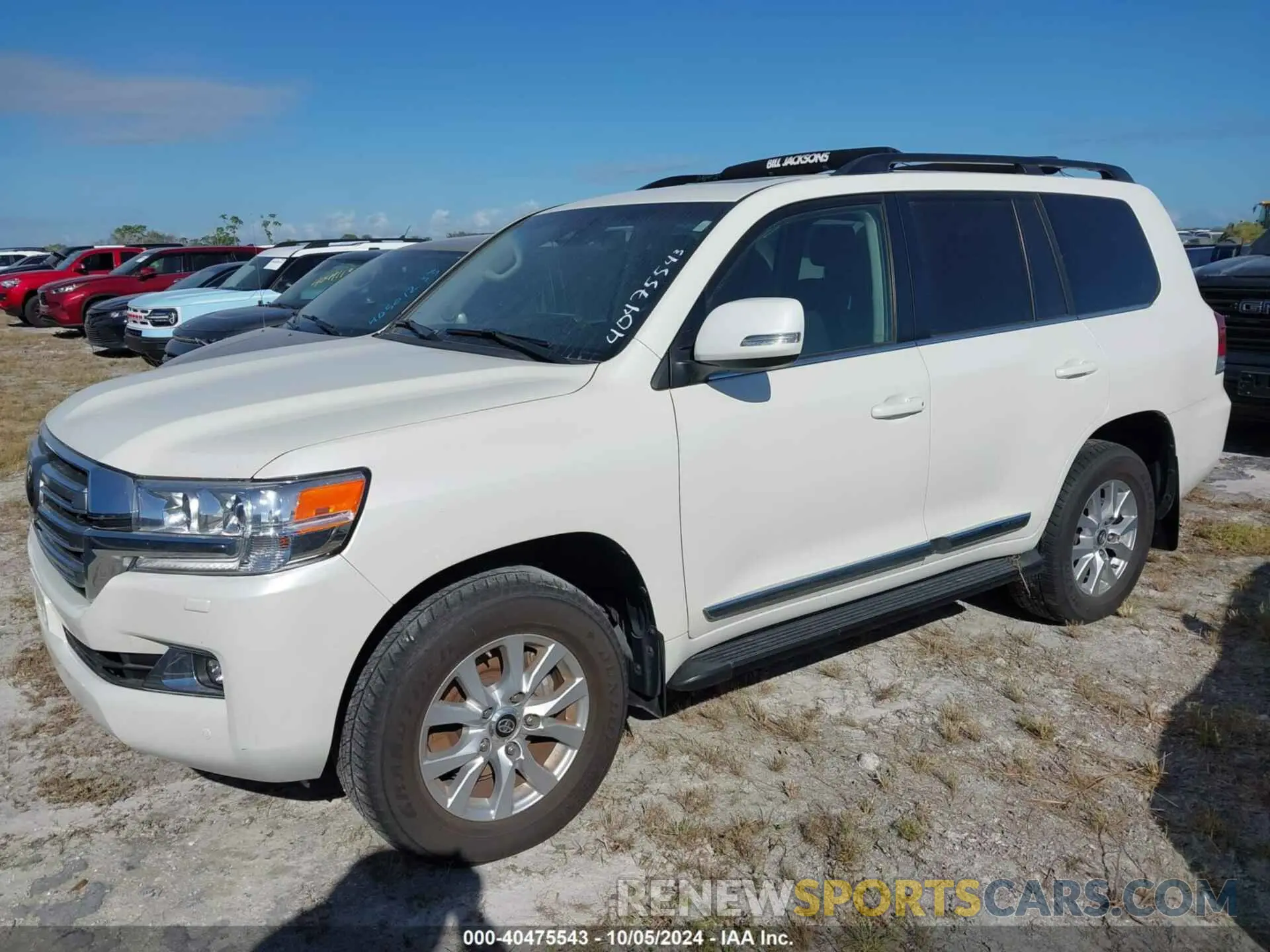2 Photograph of a damaged car JTMCY7AJXM4097812 TOYOTA LAND CRUISER 2021