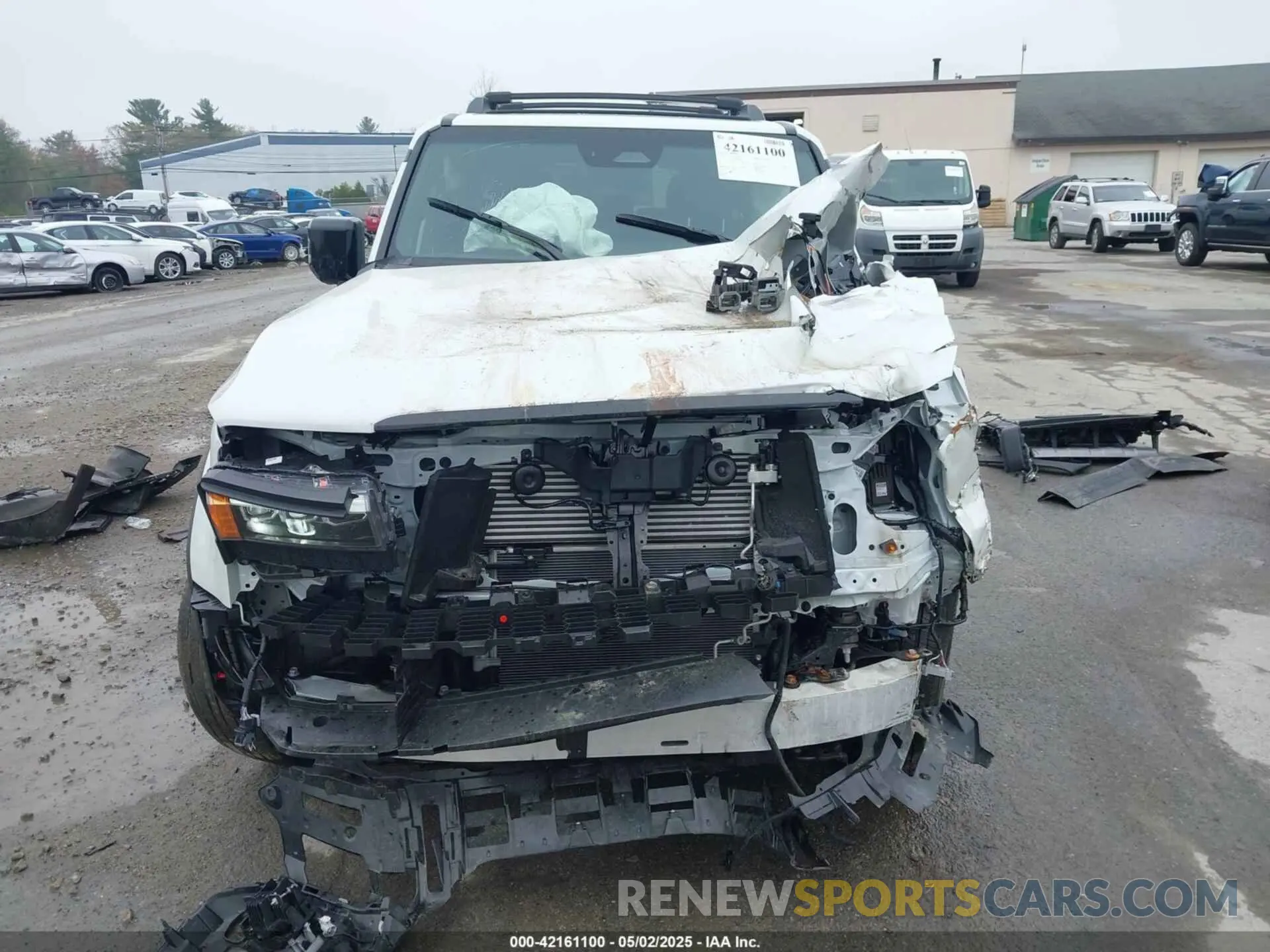 11 Photograph of a damaged car JTEABFAJ5S5010968 TOYOTA LAND CRUISER 2025