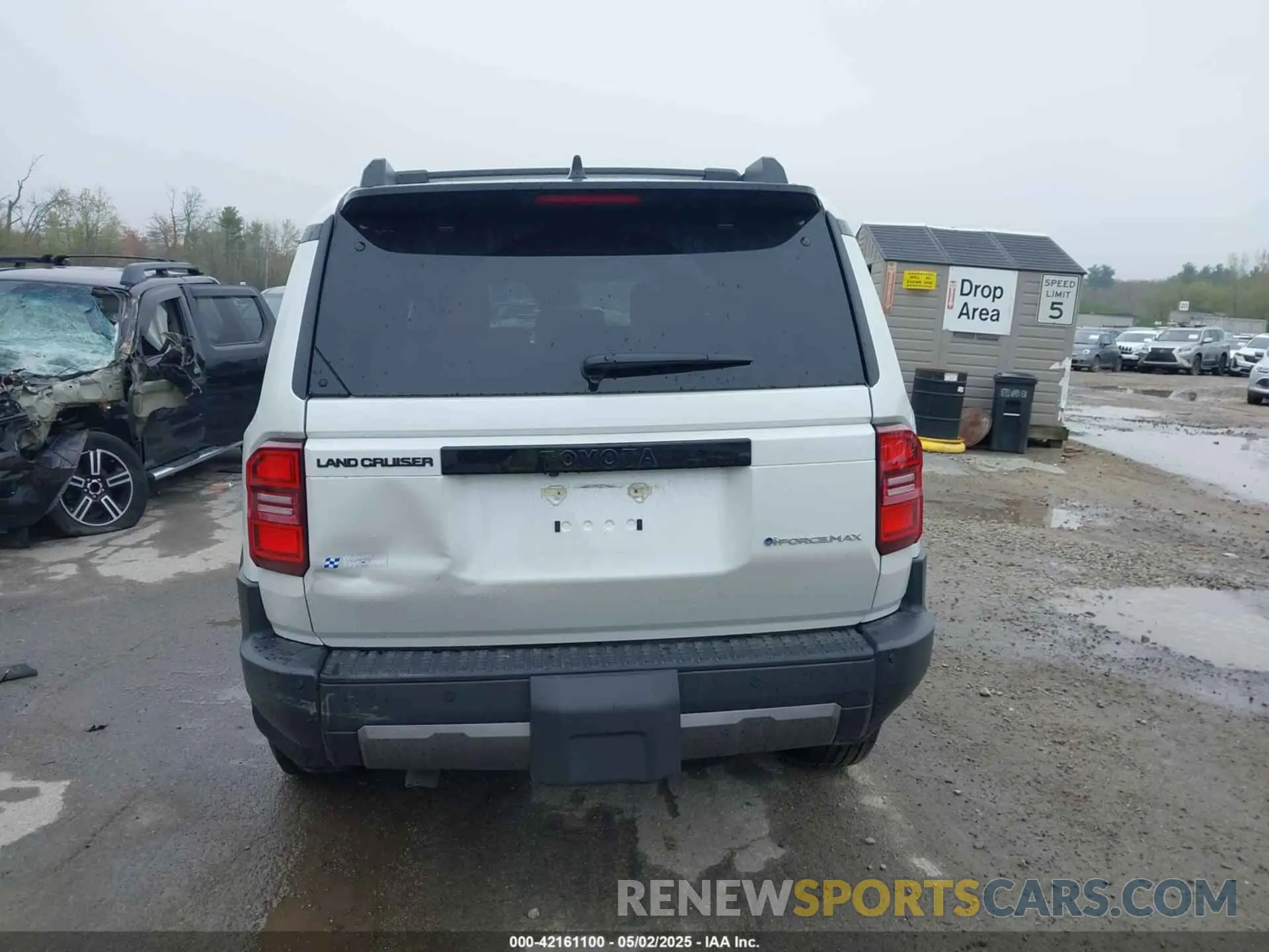 15 Photograph of a damaged car JTEABFAJ5S5010968 TOYOTA LAND CRUISER 2025