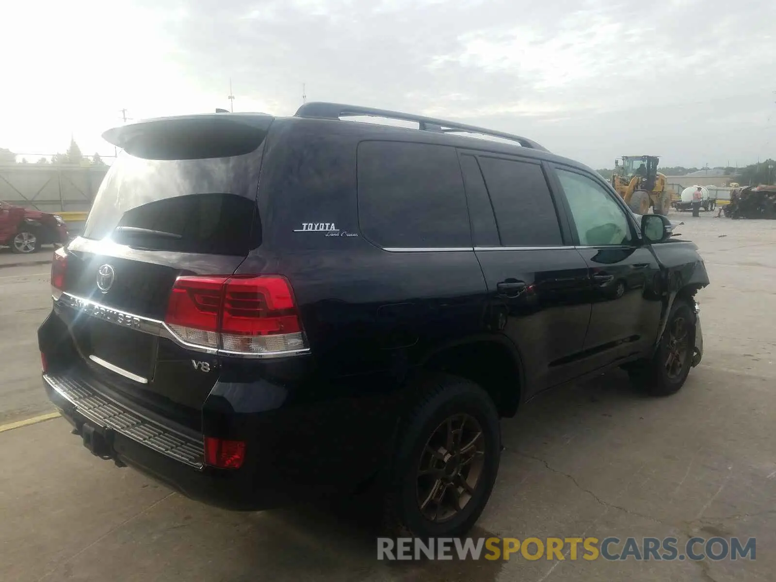 4 Фотография поврежденного автомобиля JTMCY7AJ5L4093441 TOYOTA LANDCRUISR 2020