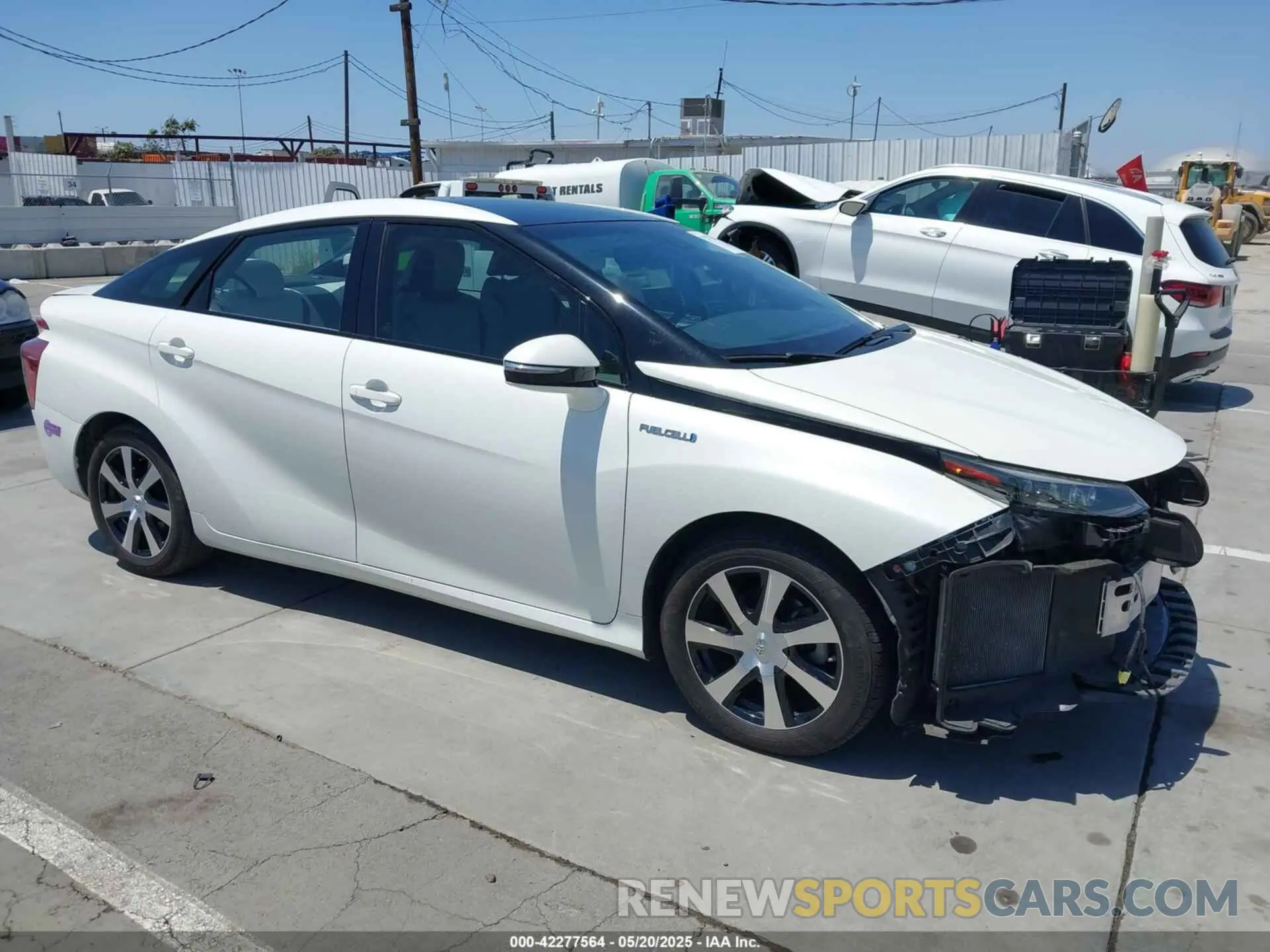 1 Фотография поврежденного автомобиля JTDBVRBD2KA007074 TOYOTA MIRAI 2019