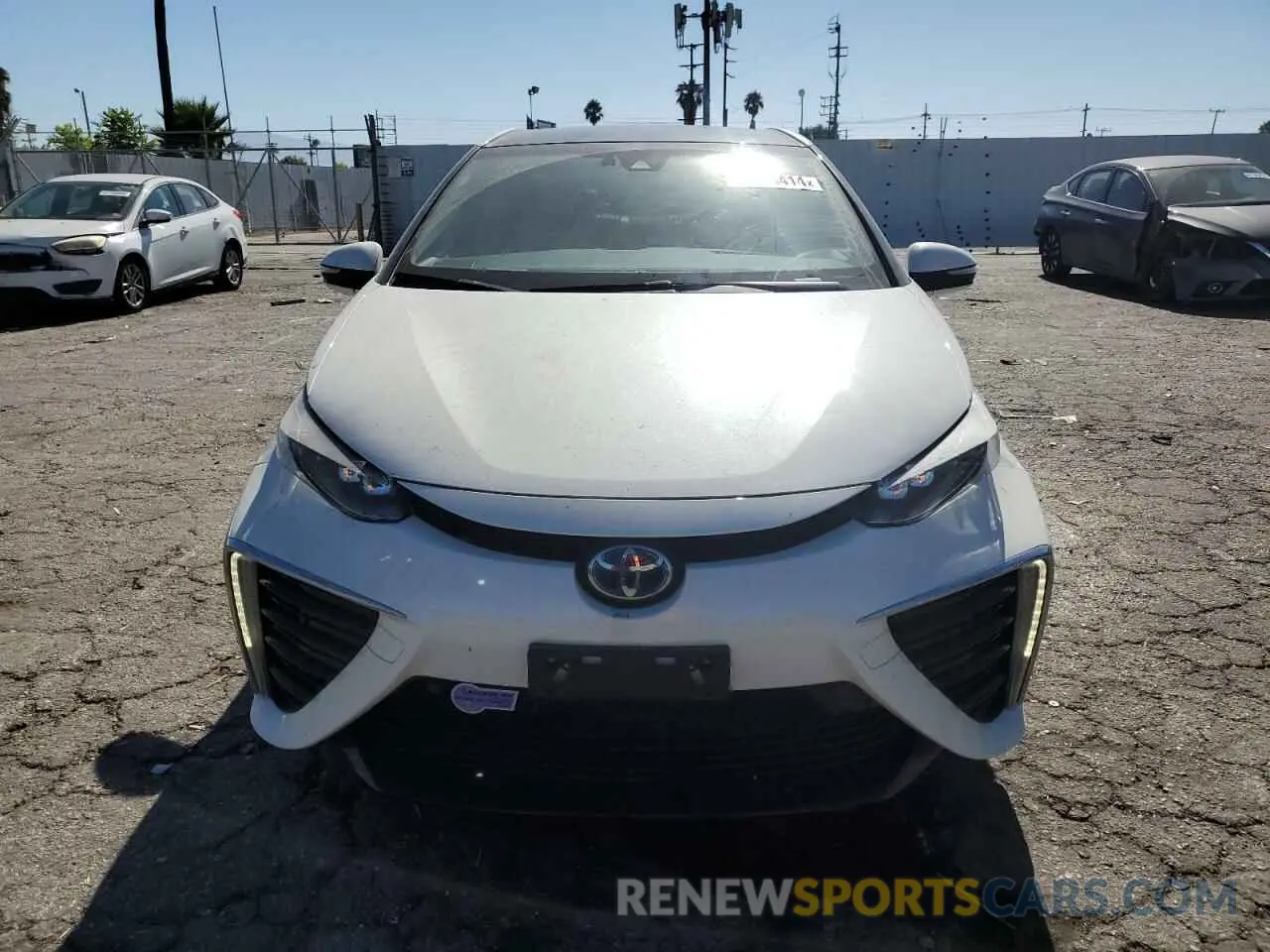 5 Photograph of a damaged car JTDBVRBD5KA005562 TOYOTA MIRAI 2019
