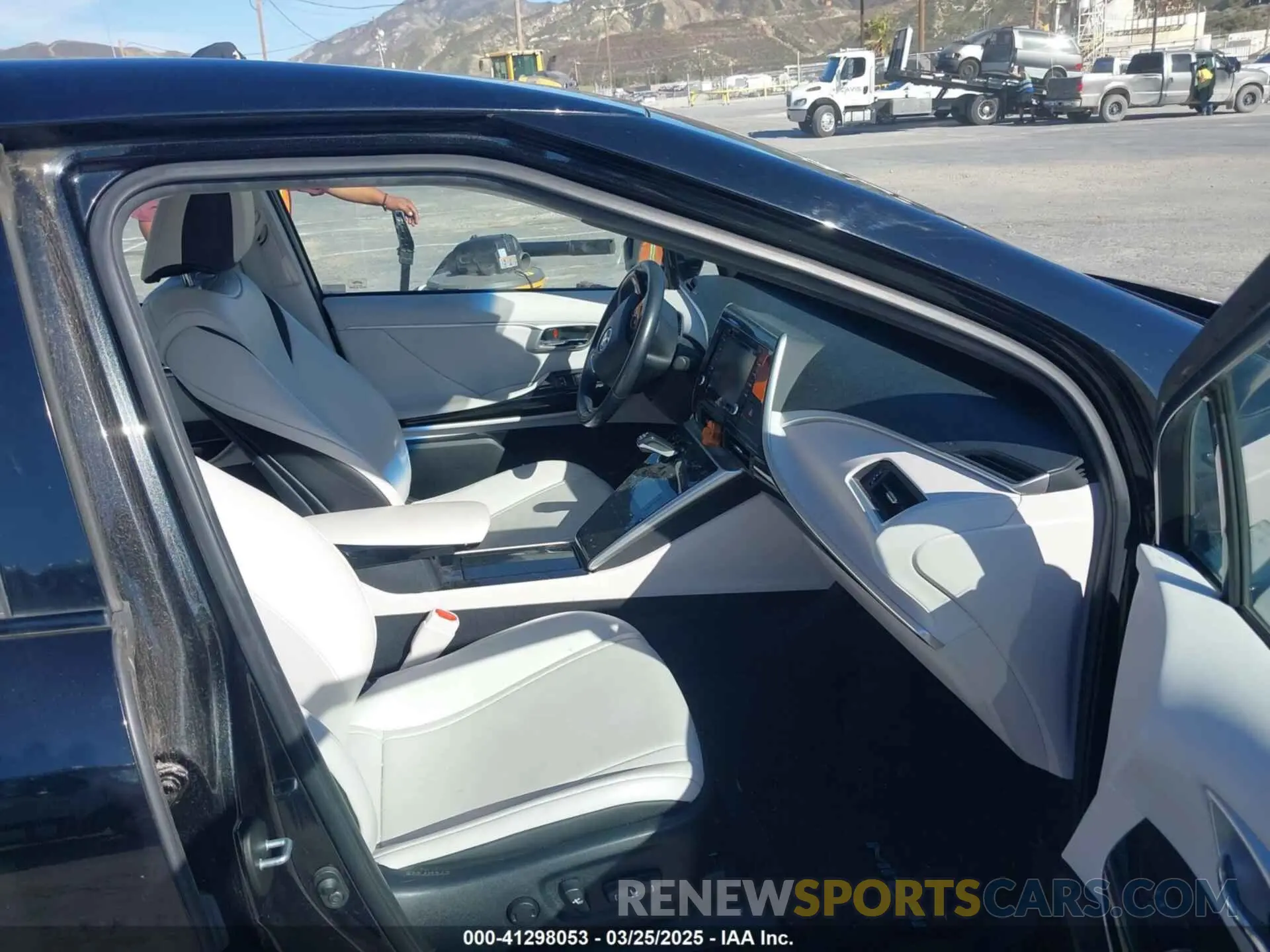 5 Фотография поврежденного автомобиля JTDBVRBD7KA006986 TOYOTA MIRAI 2019