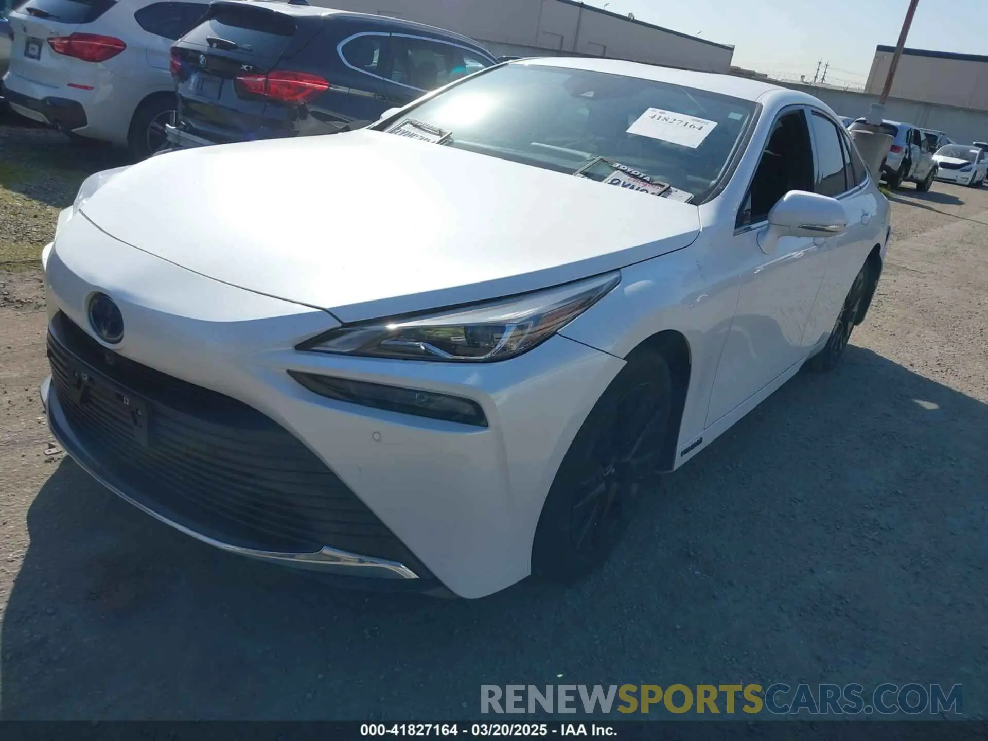 2 Photograph of a damaged car JTDAAAAA1MA002600 TOYOTA MIRAI 2021