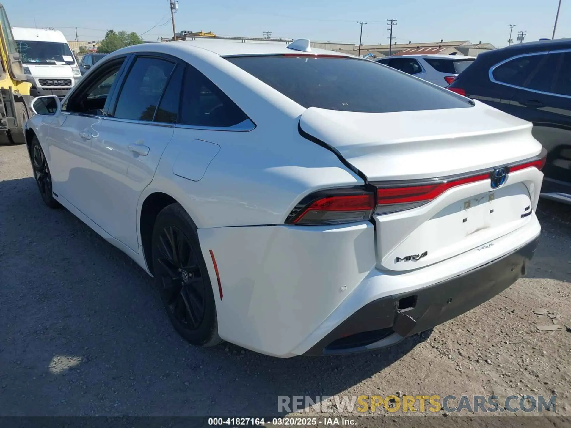 3 Photograph of a damaged car JTDAAAAA1MA002600 TOYOTA MIRAI 2021