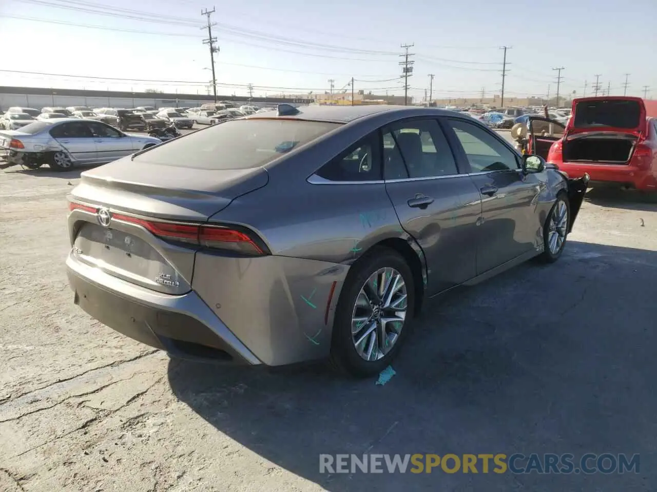 4 Photograph of a damaged car JTDAAAAA5MA002955 TOYOTA MIRAI 2021